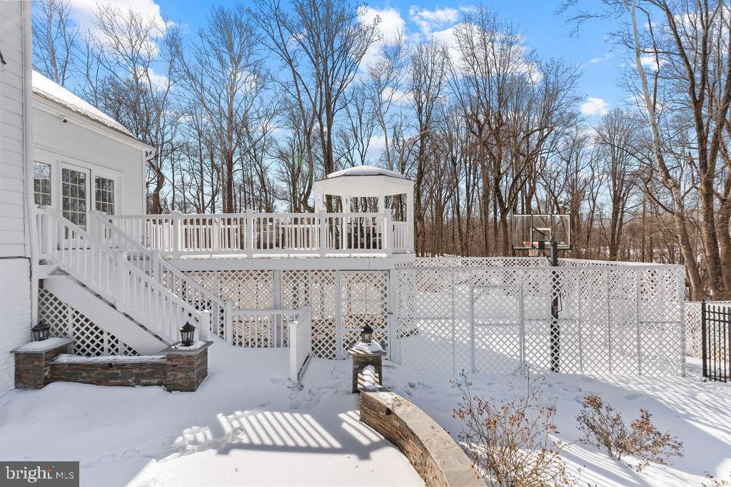 WOODMORE SOUTH - Residential