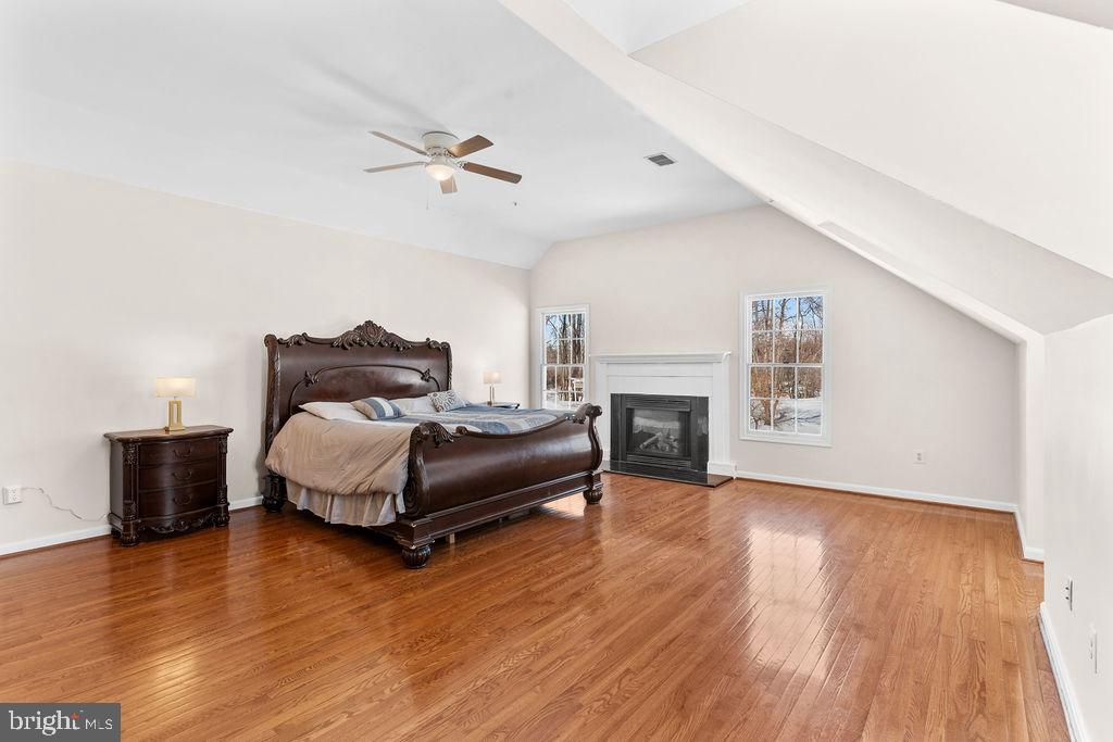 WOODMORE SOUTH - Residential