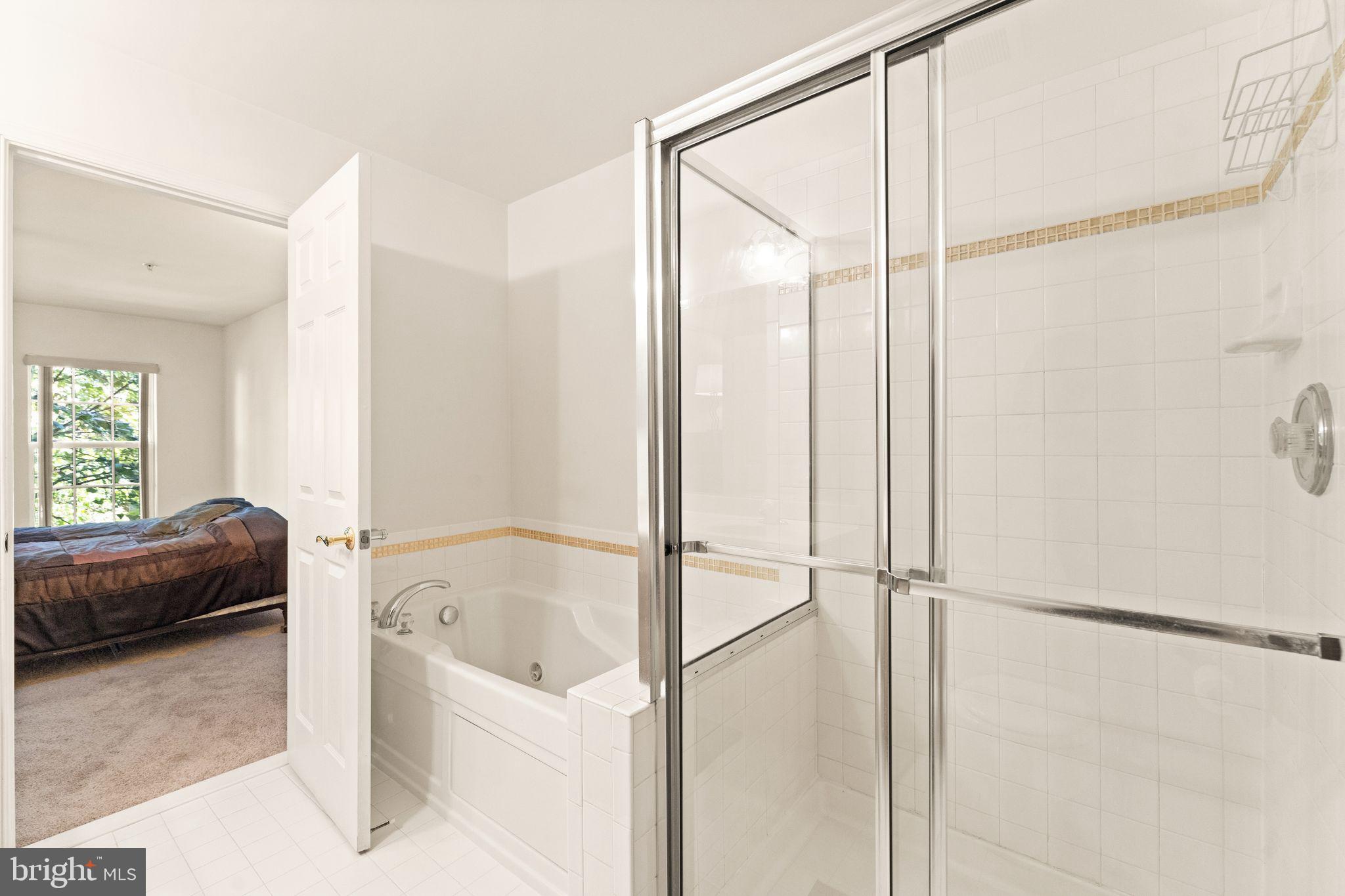 MARKET CENTER CONDOMINIUM - Residential