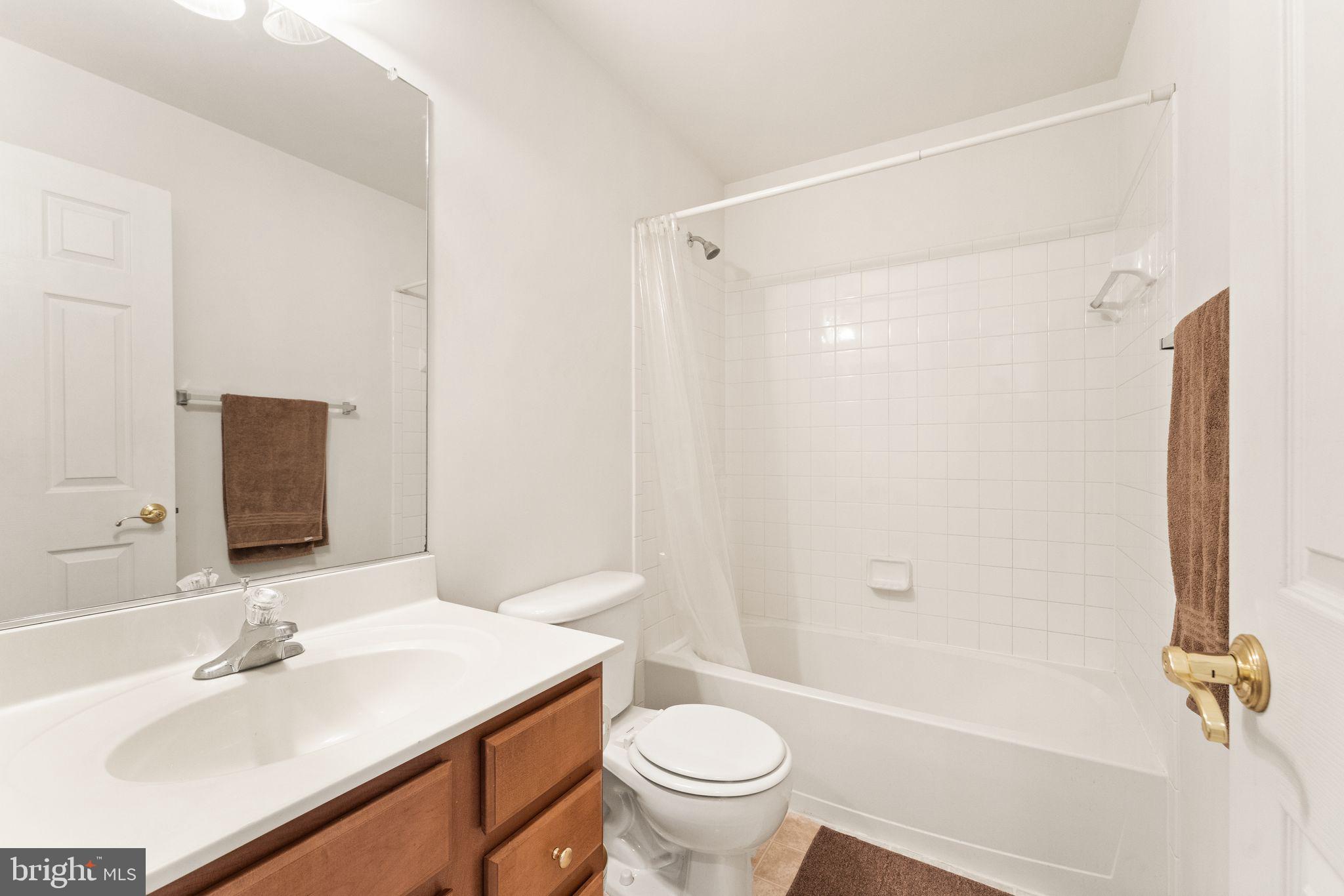 MARKET CENTER CONDOMINIUM - Residential