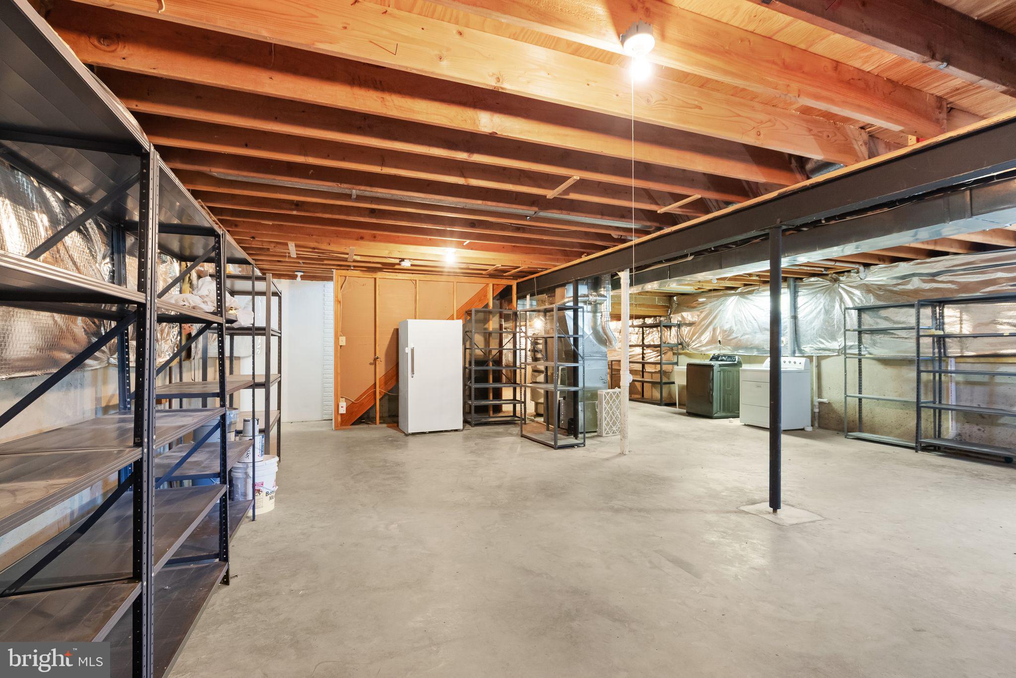 BELLE POND FARM - Residential