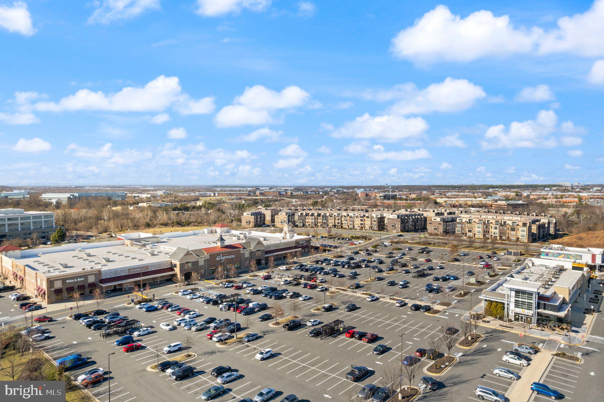 BELLE POND FARM - Residential