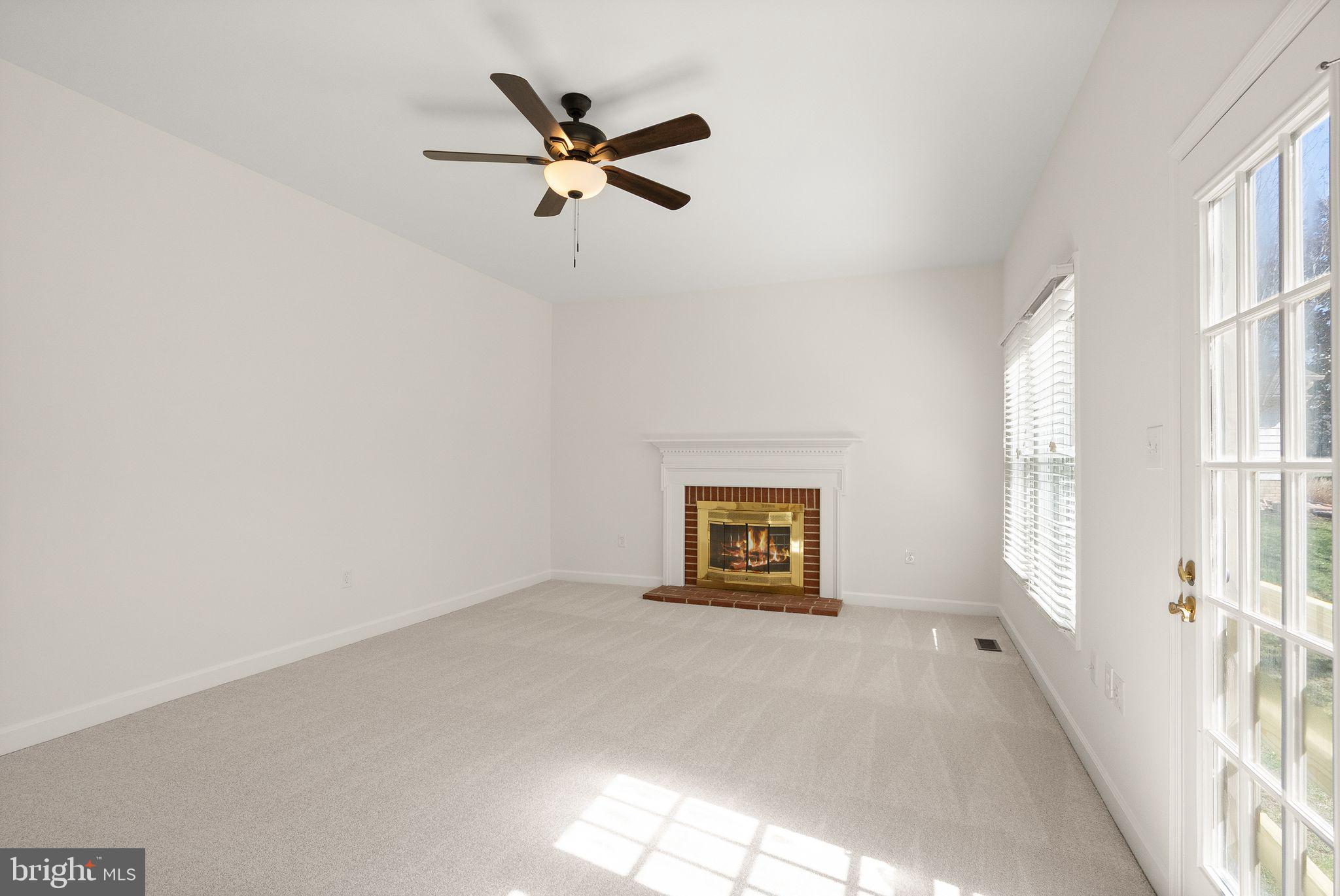 BELLE POND FARM - Residential