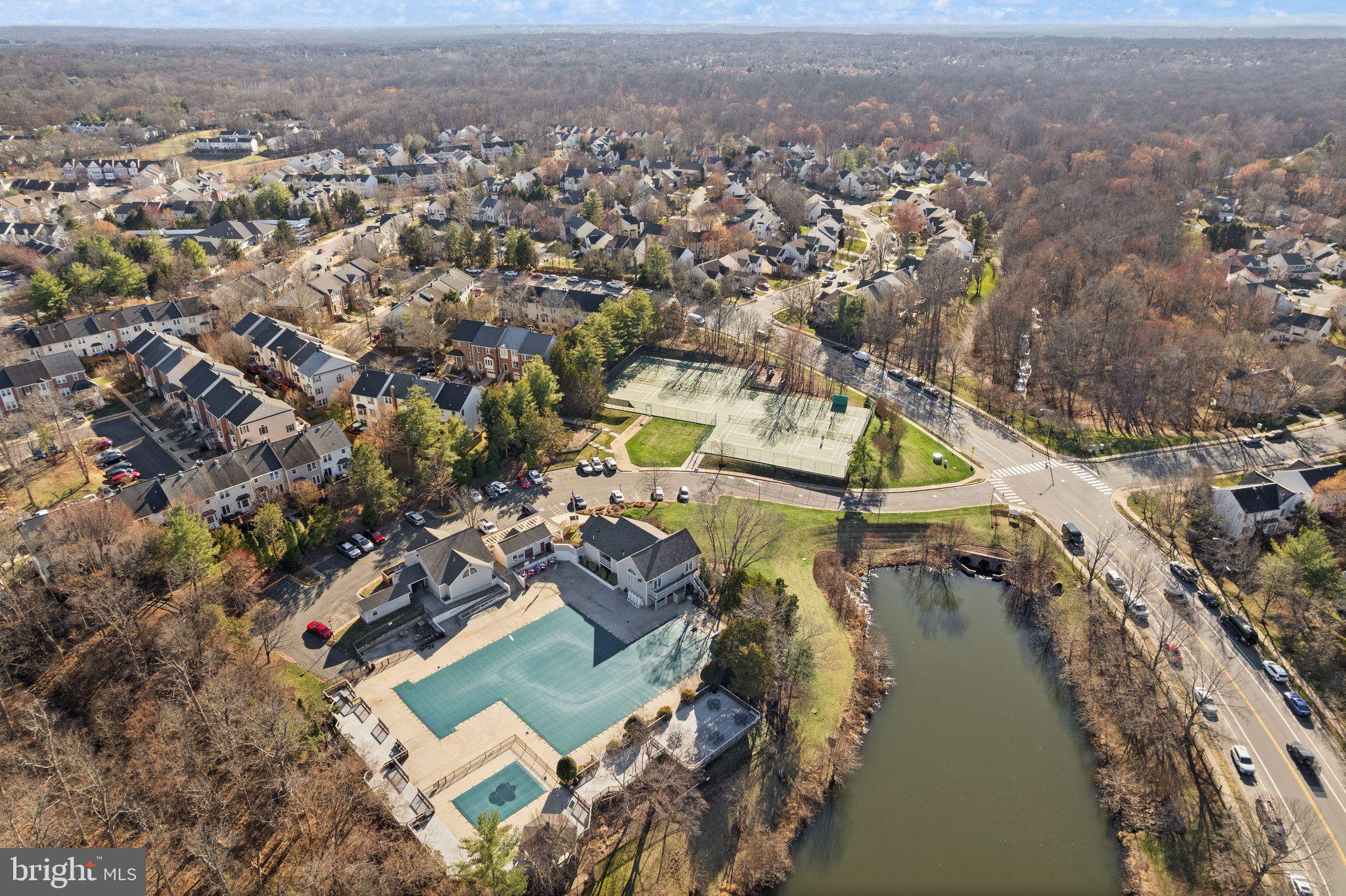 BELLE POND FARM - Residential