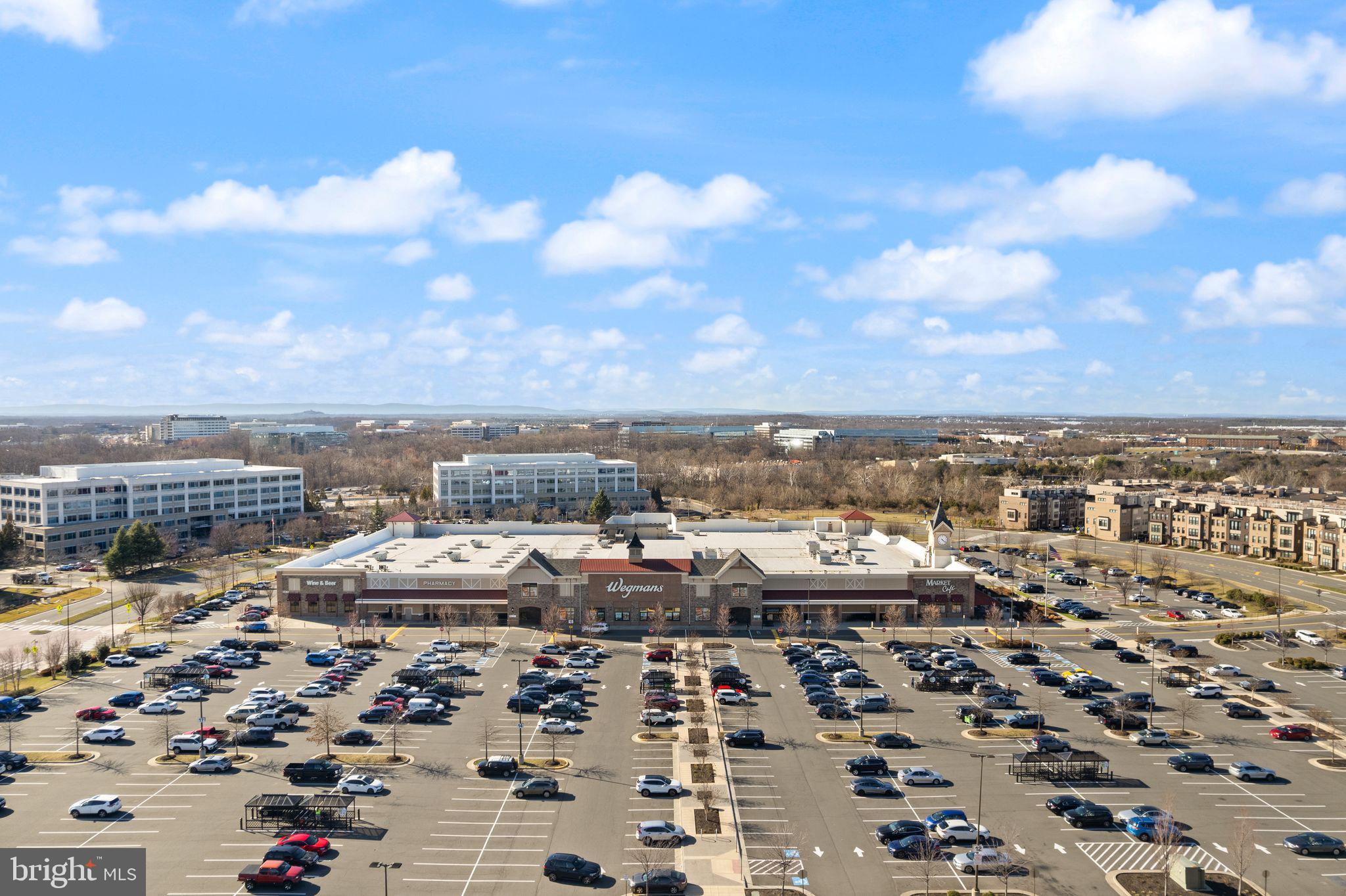 BELLE POND FARM - Residential