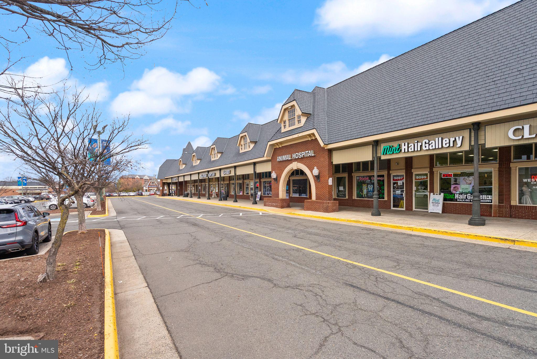BELLE POND FARM - Residential
