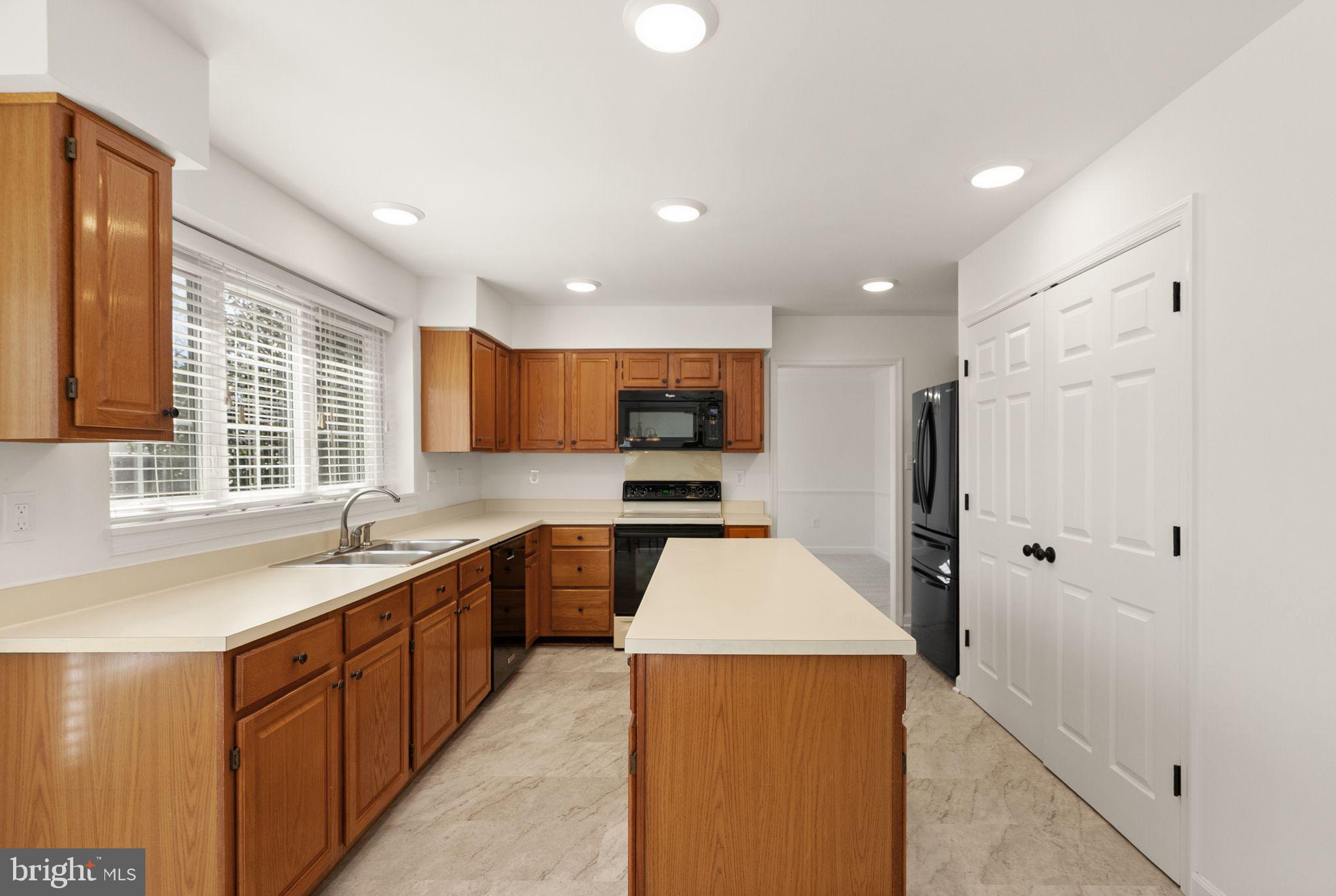 BELLE POND FARM - Residential