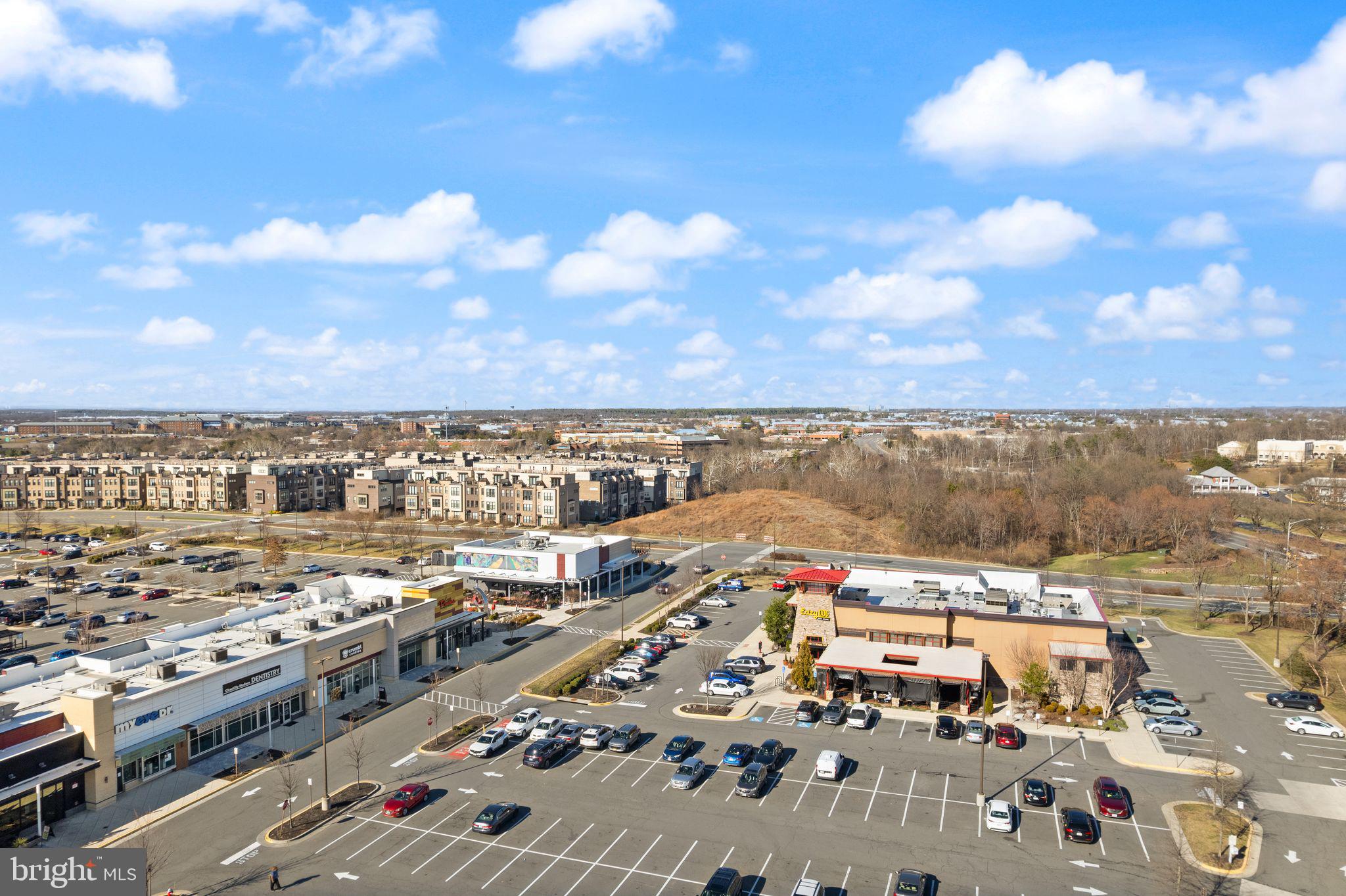 BELLE POND FARM - Residential