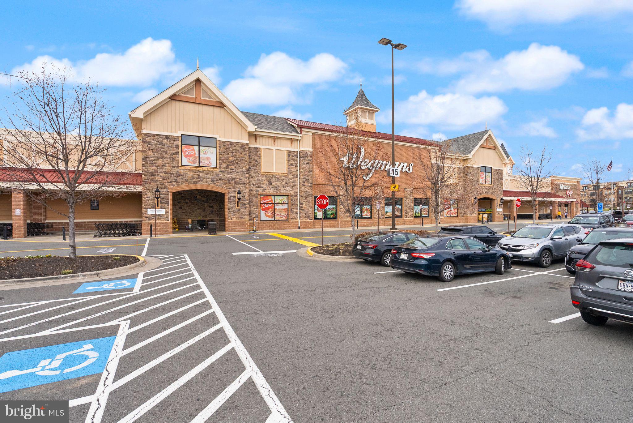 BELLE POND FARM - Residential