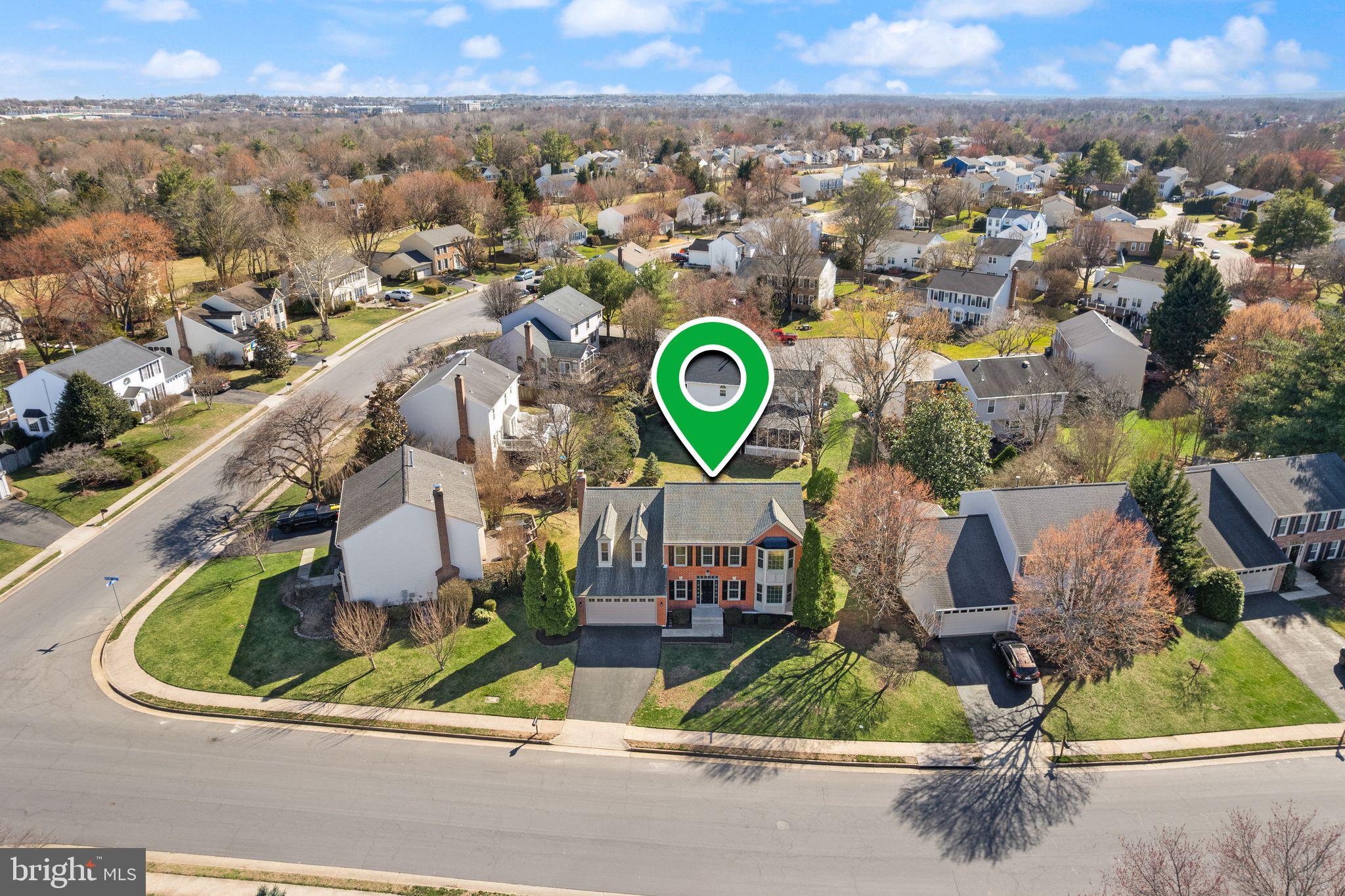 BELLE POND FARM - Residential