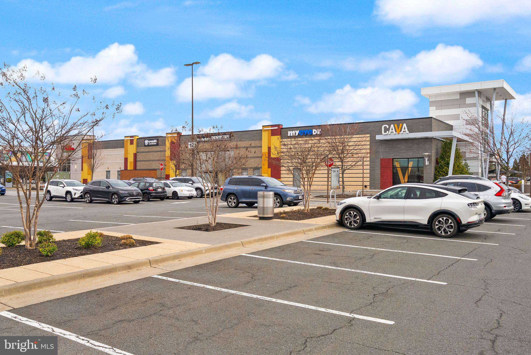 BELLE POND FARM - Residential
