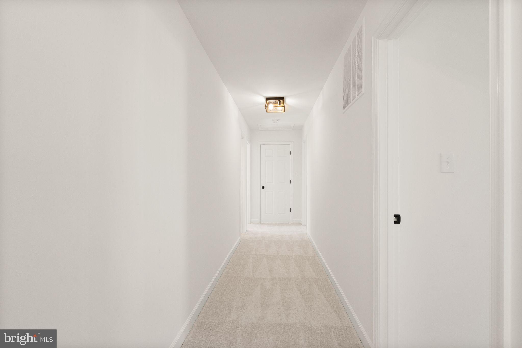 BELLE POND FARM - Residential