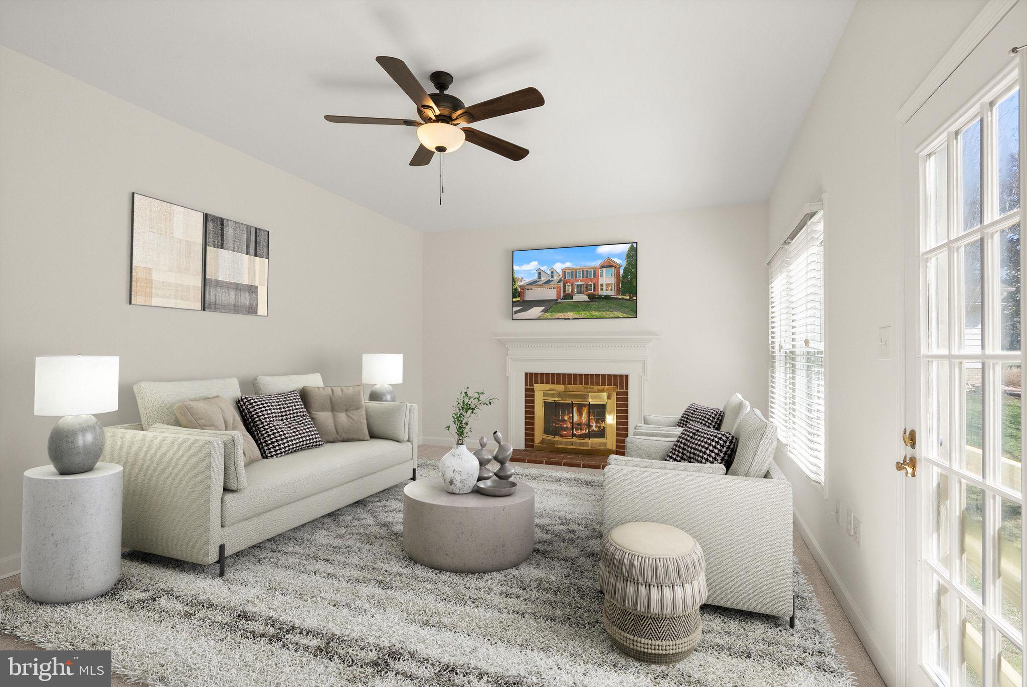 BELLE POND FARM - Residential