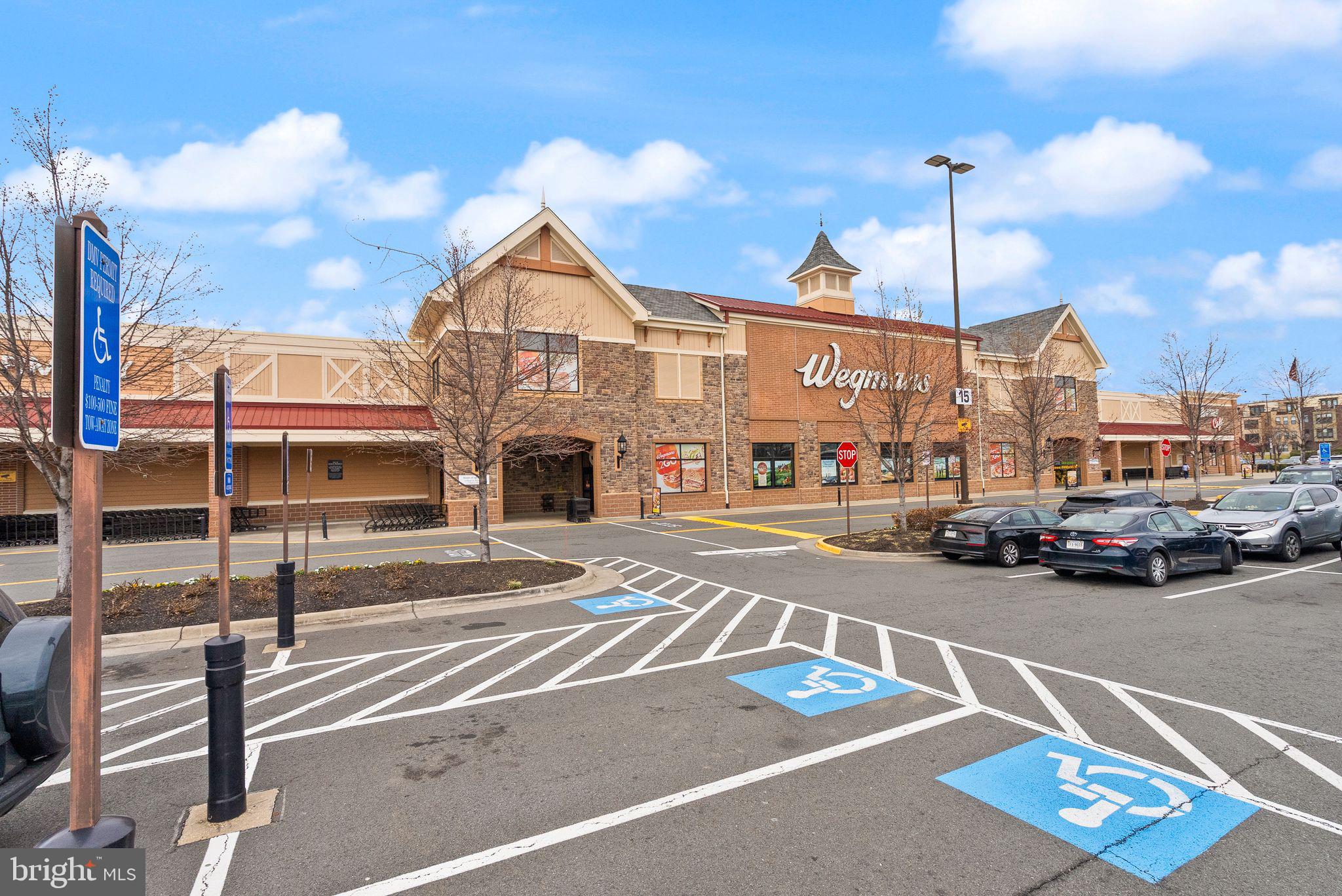 BELLE POND FARM - Residential
