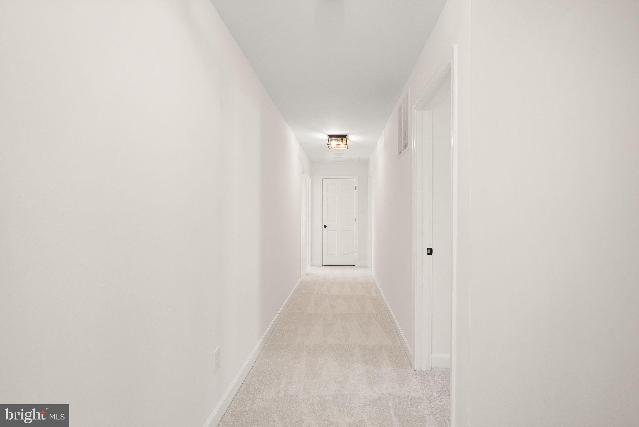 BELLE POND FARM - Residential