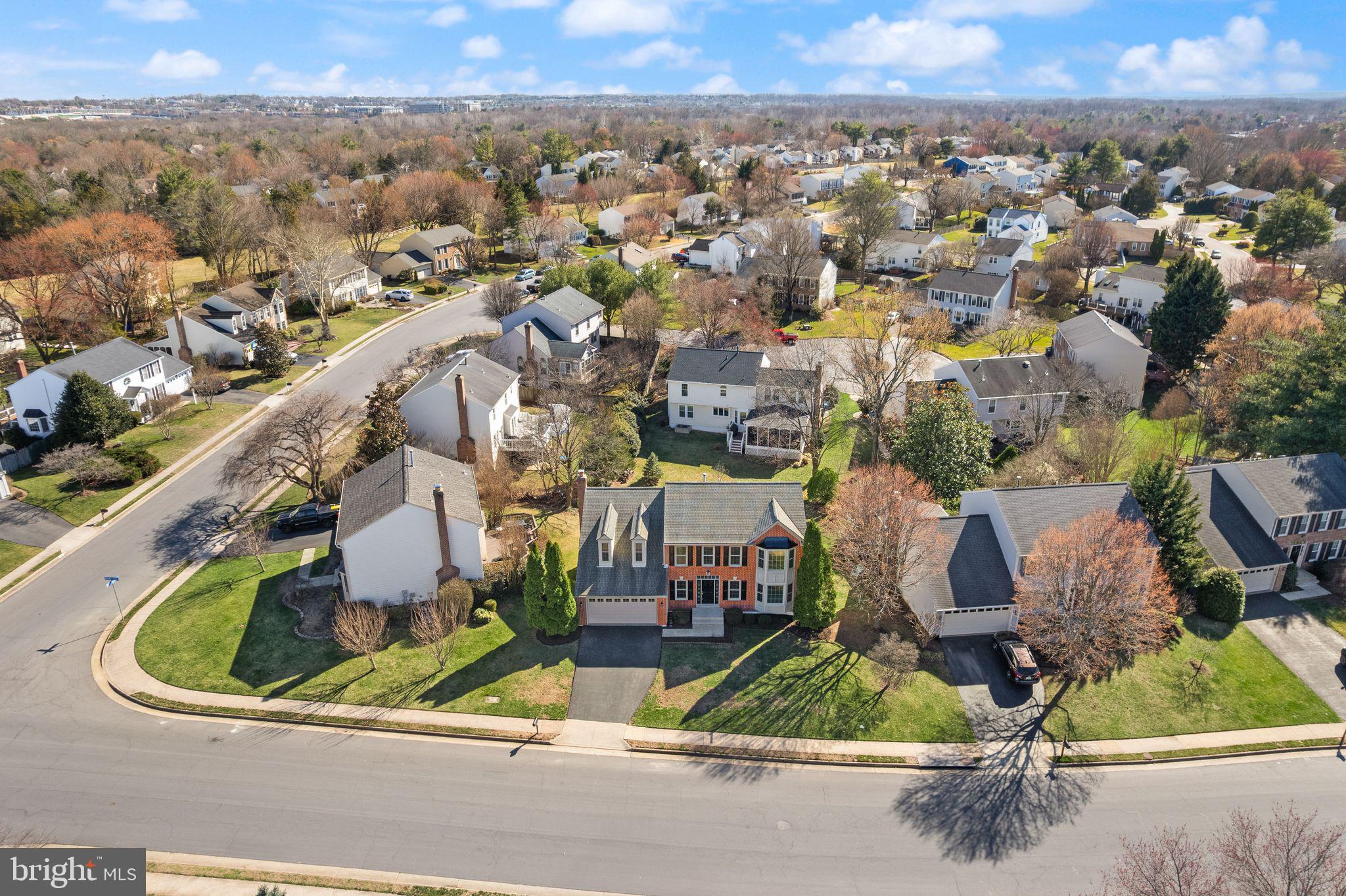 BELLE POND FARM - Residential