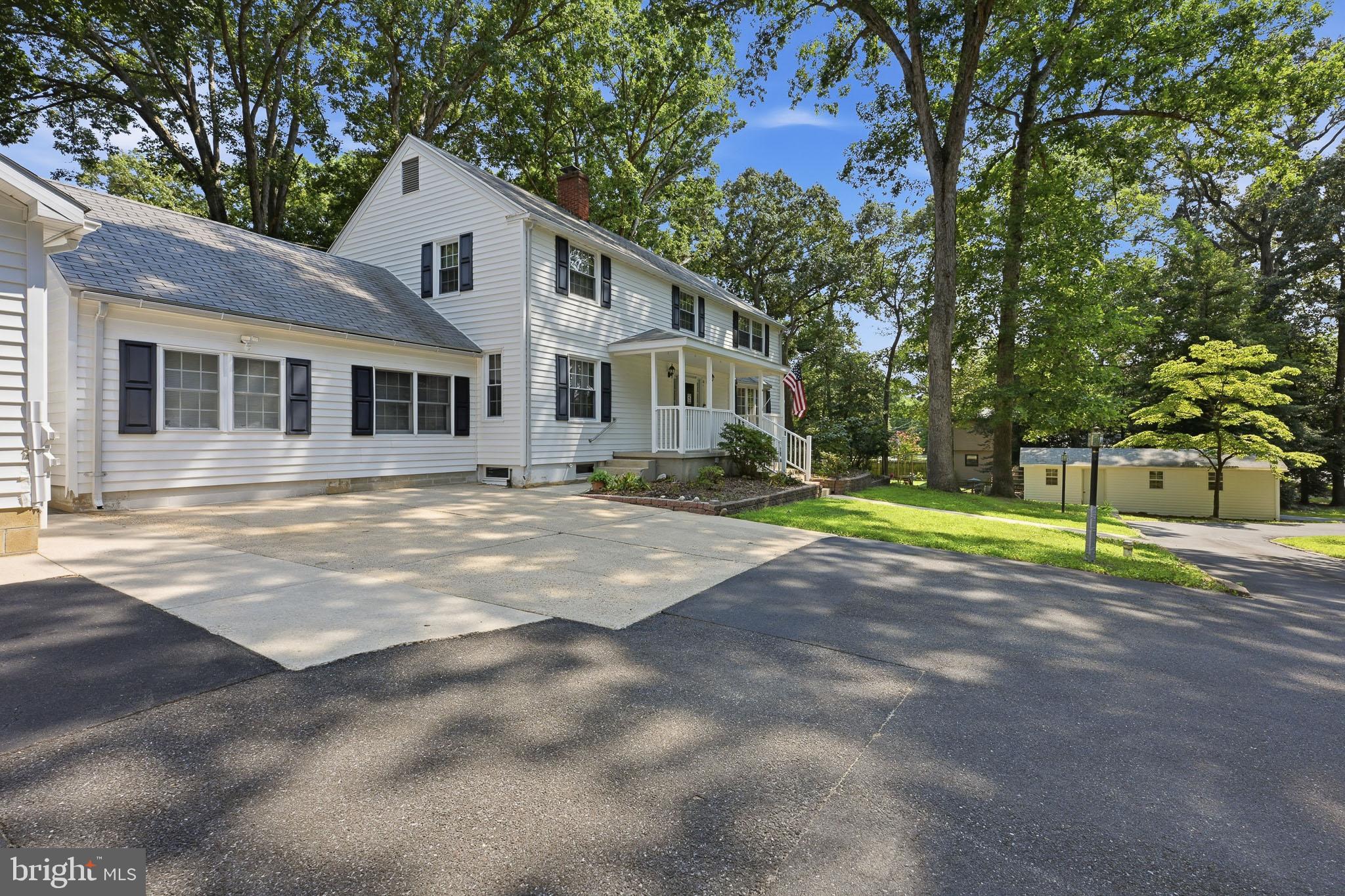 25145 HOLLY ROAD