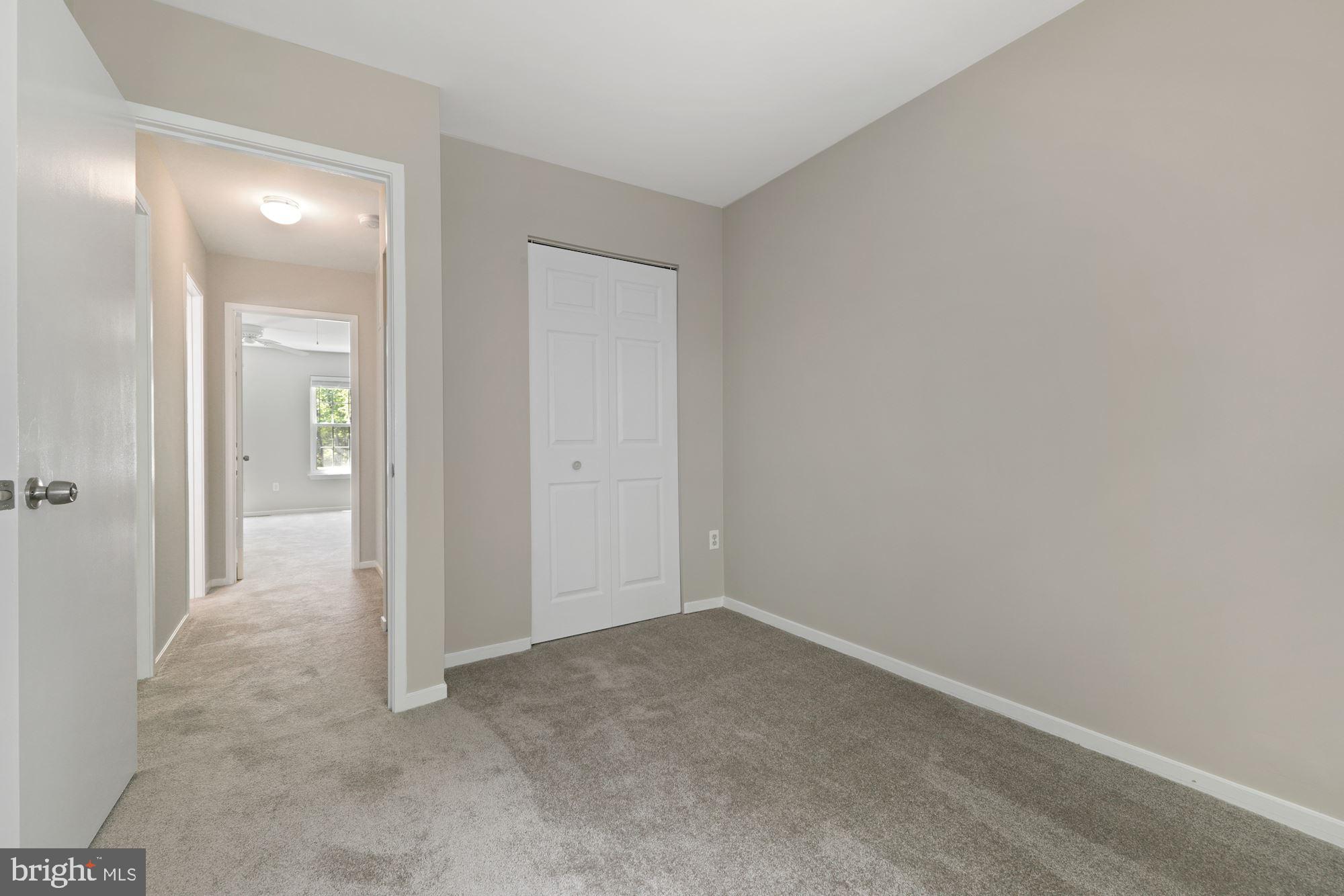 BONIFANT WOODS - Residential