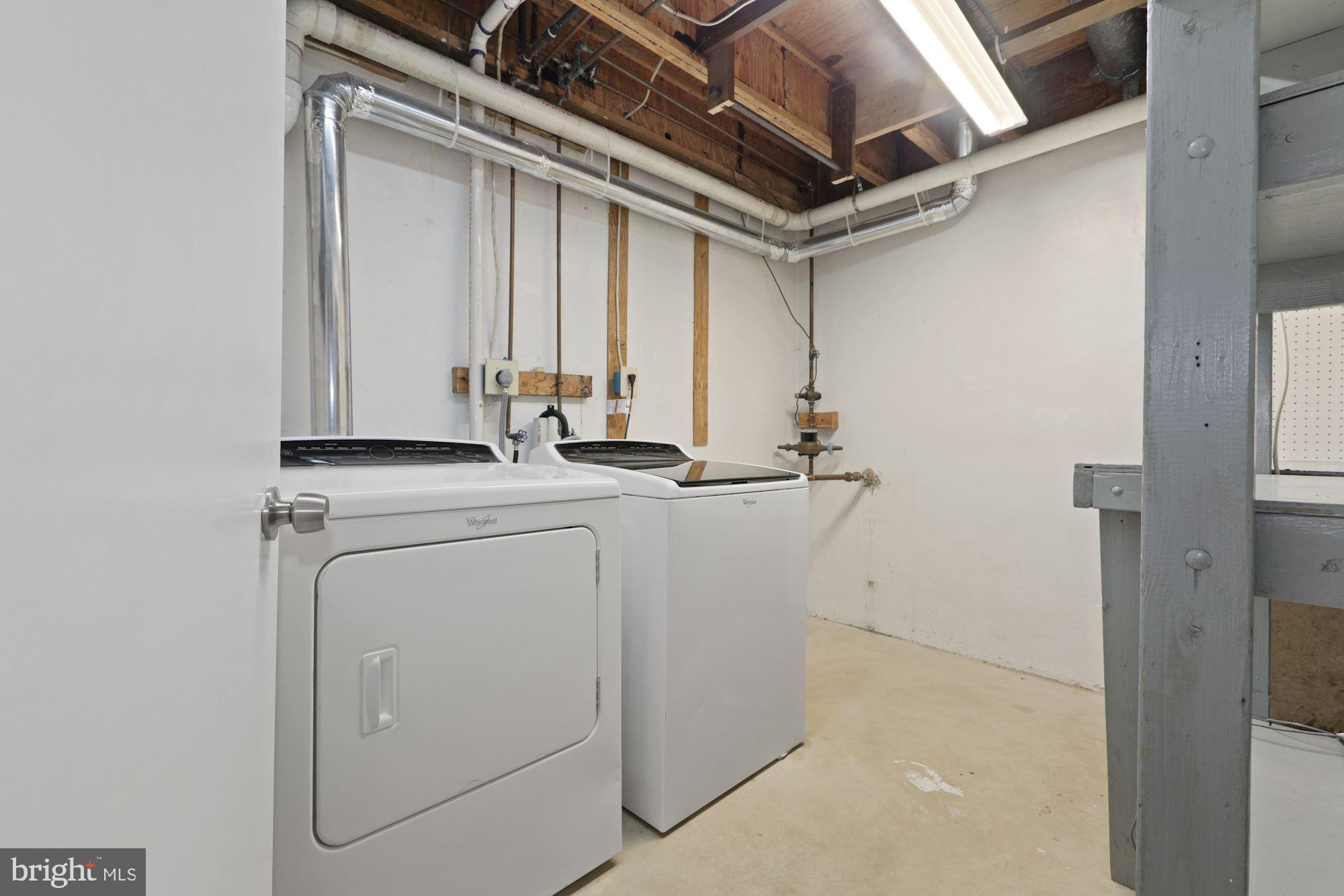 BONIFANT WOODS - Residential