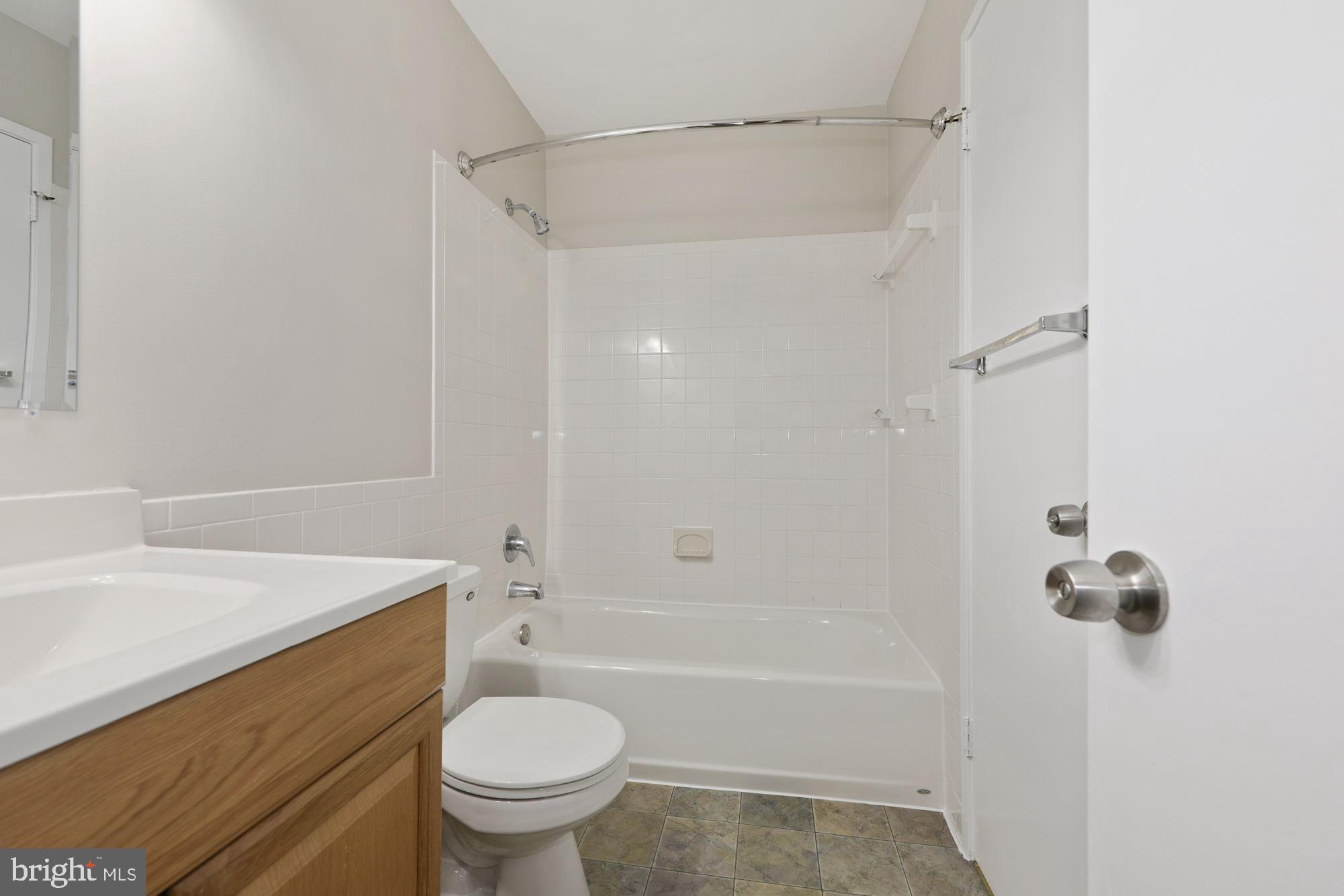 BONIFANT WOODS - Residential