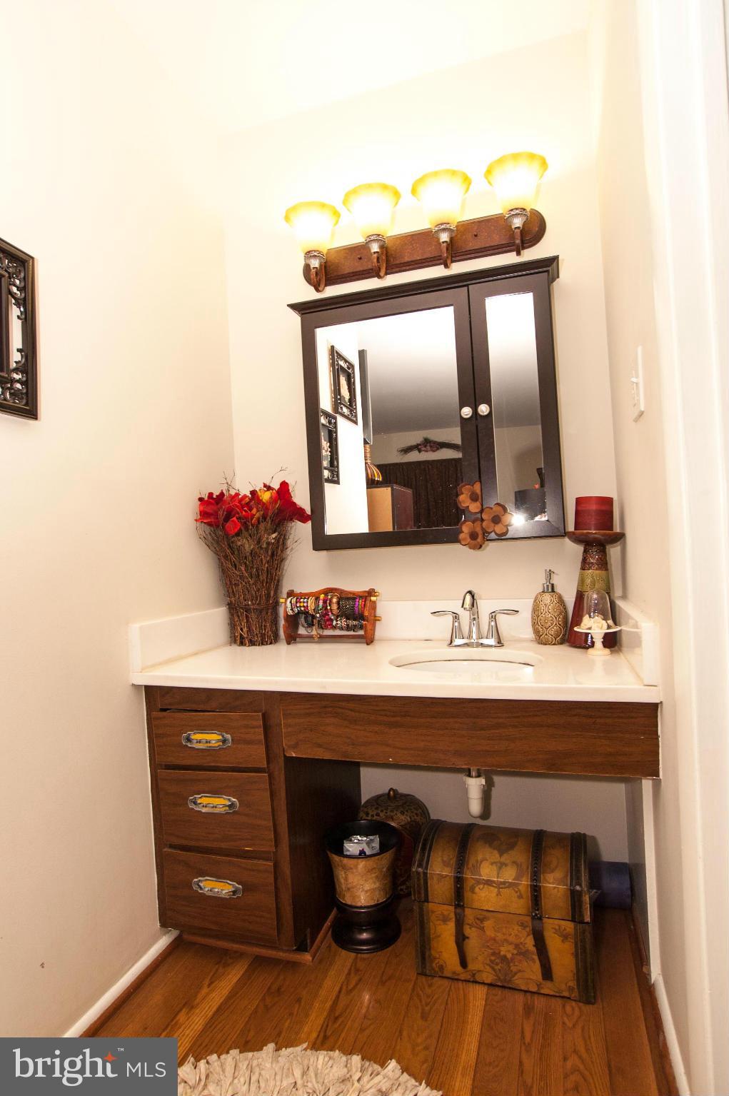 EDSALL TERRACE - Residential