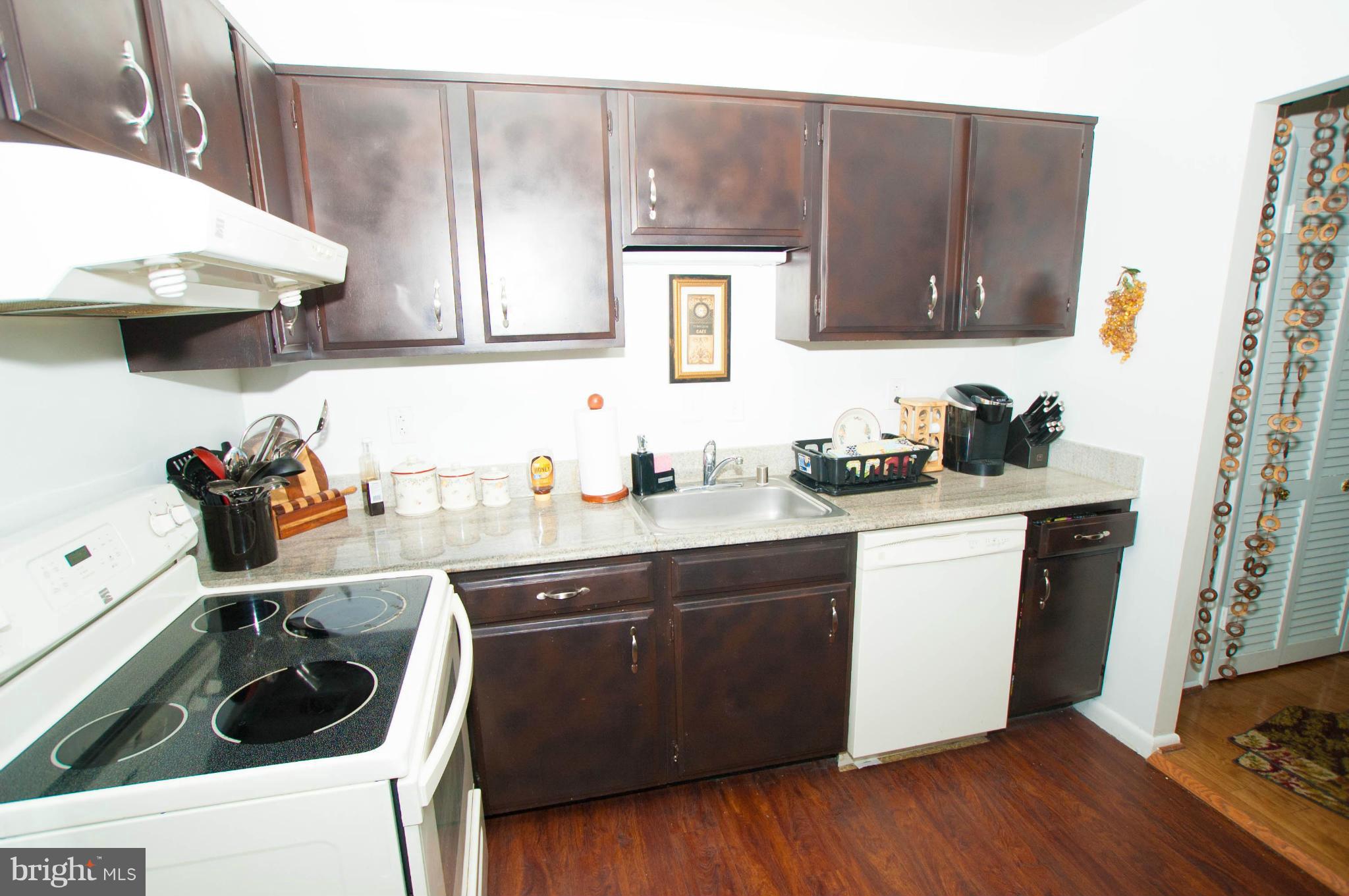 EDSALL TERRACE - Residential