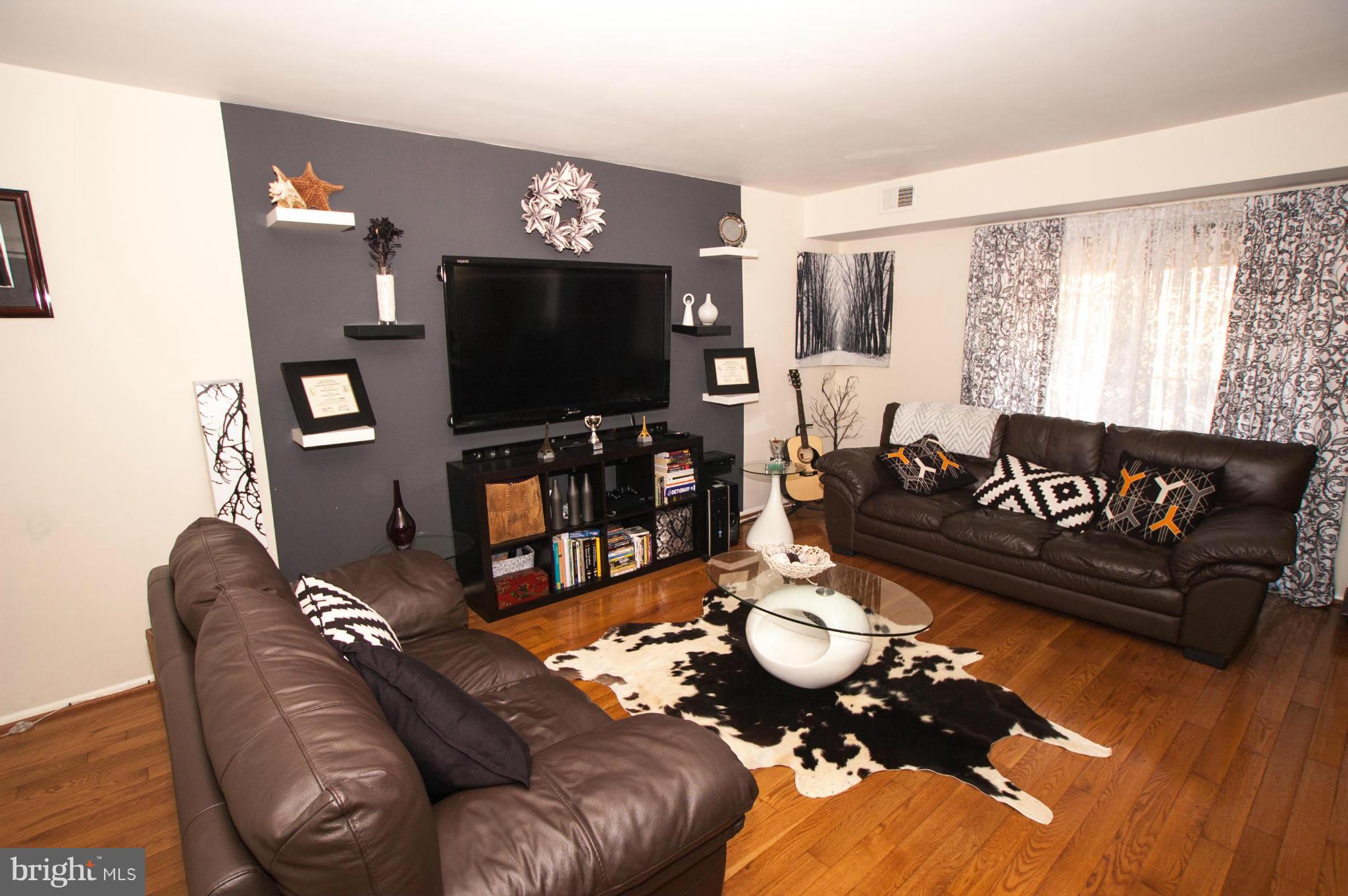 EDSALL TERRACE - Residential