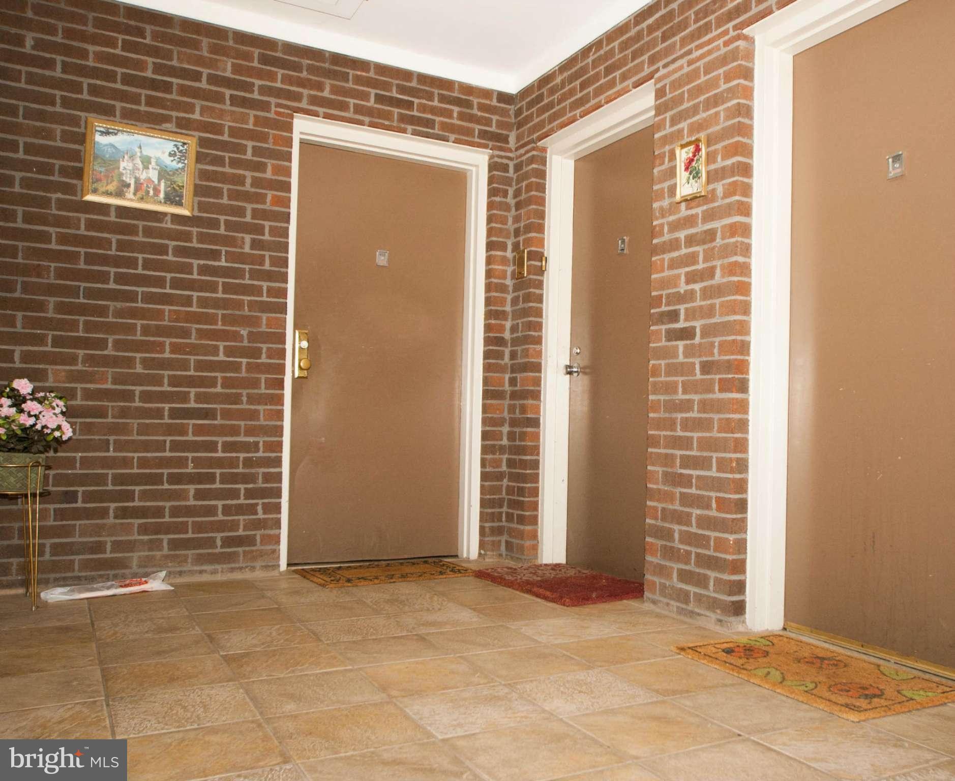 EDSALL TERRACE - Residential