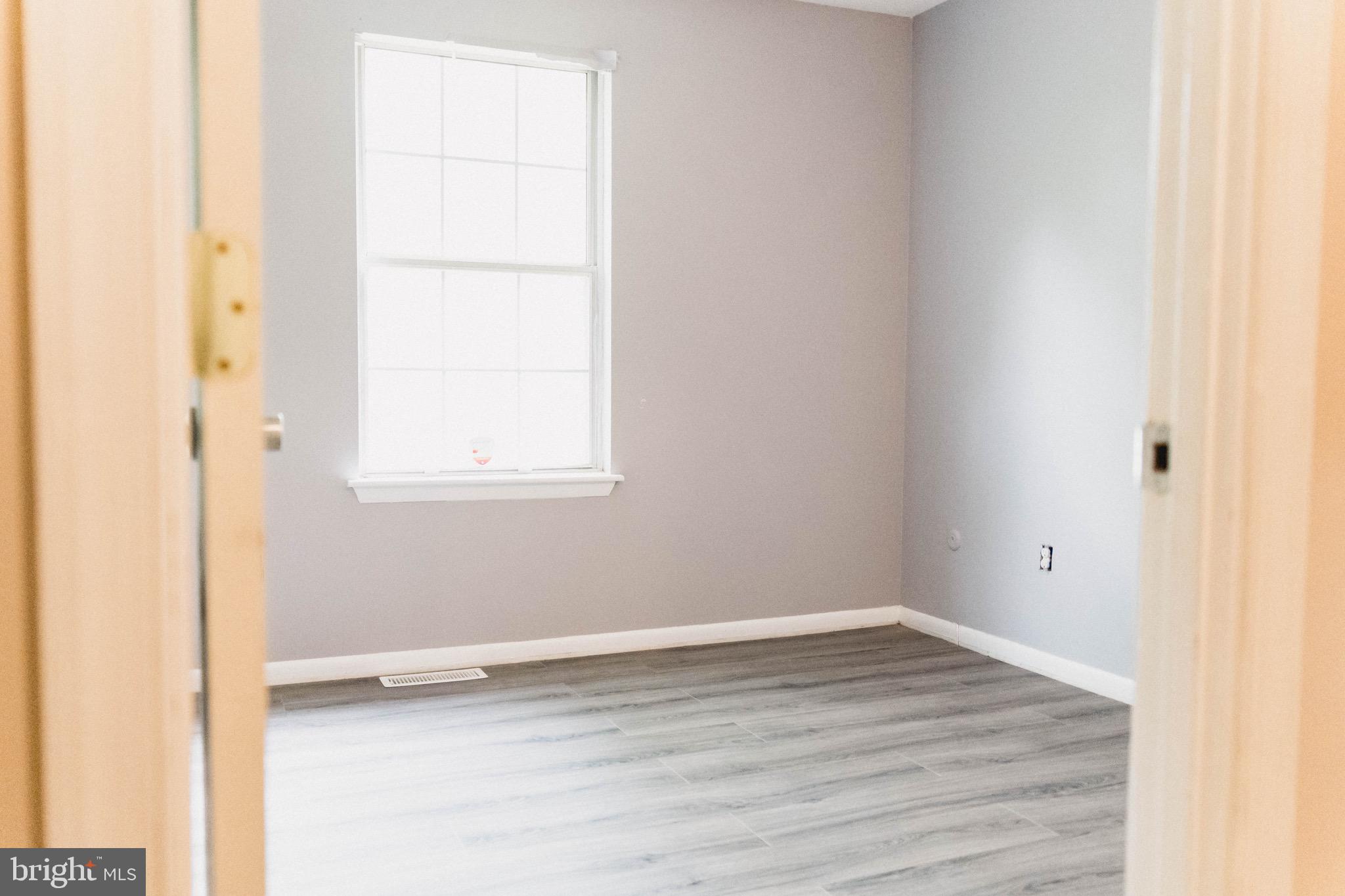 WAKEFIELD - Residential