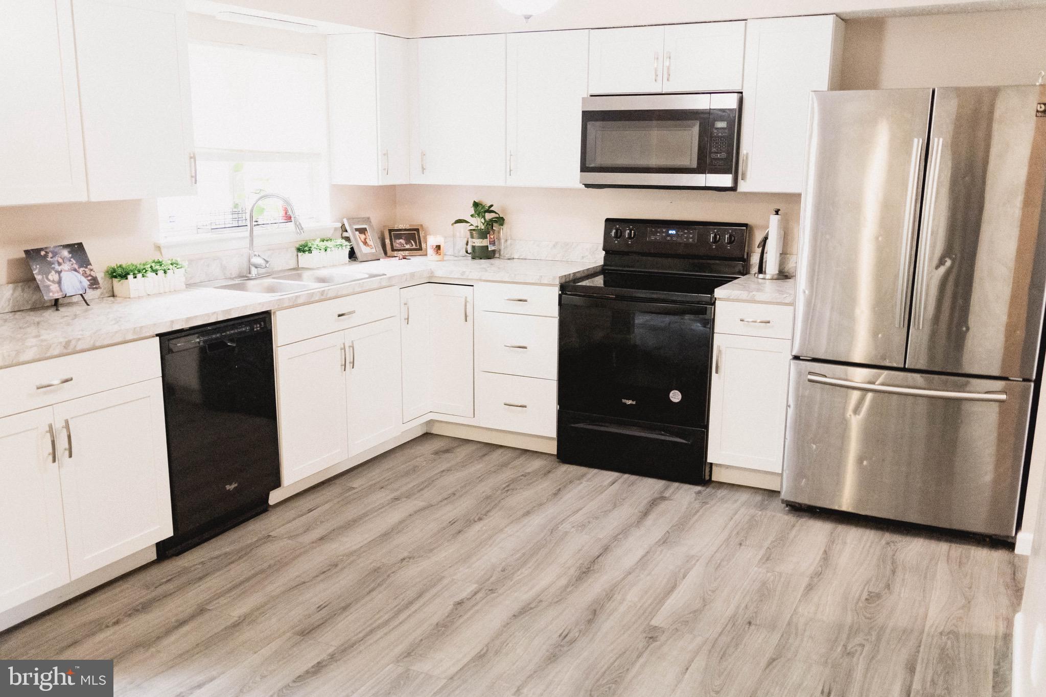 WAKEFIELD - Residential