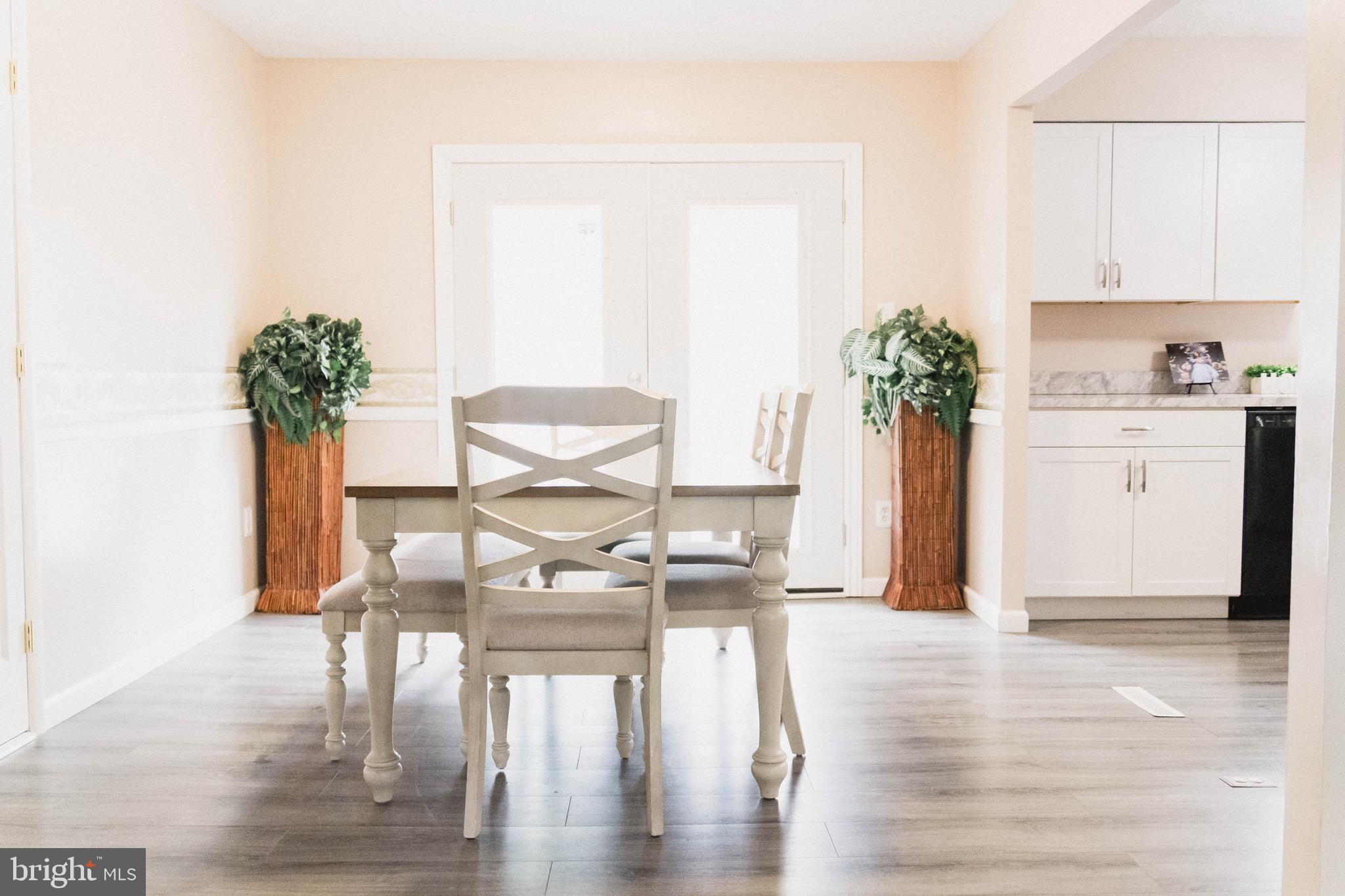 WAKEFIELD - Residential