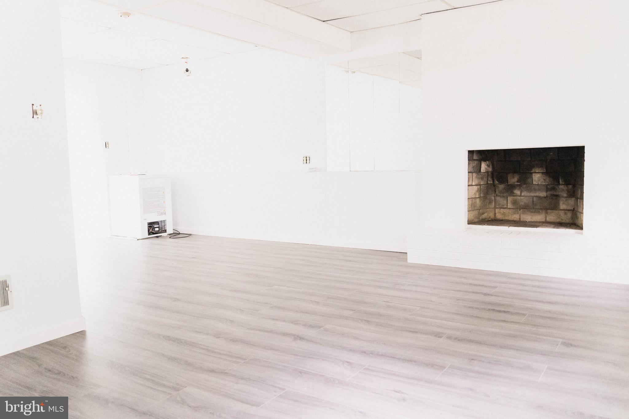 WAKEFIELD - Residential