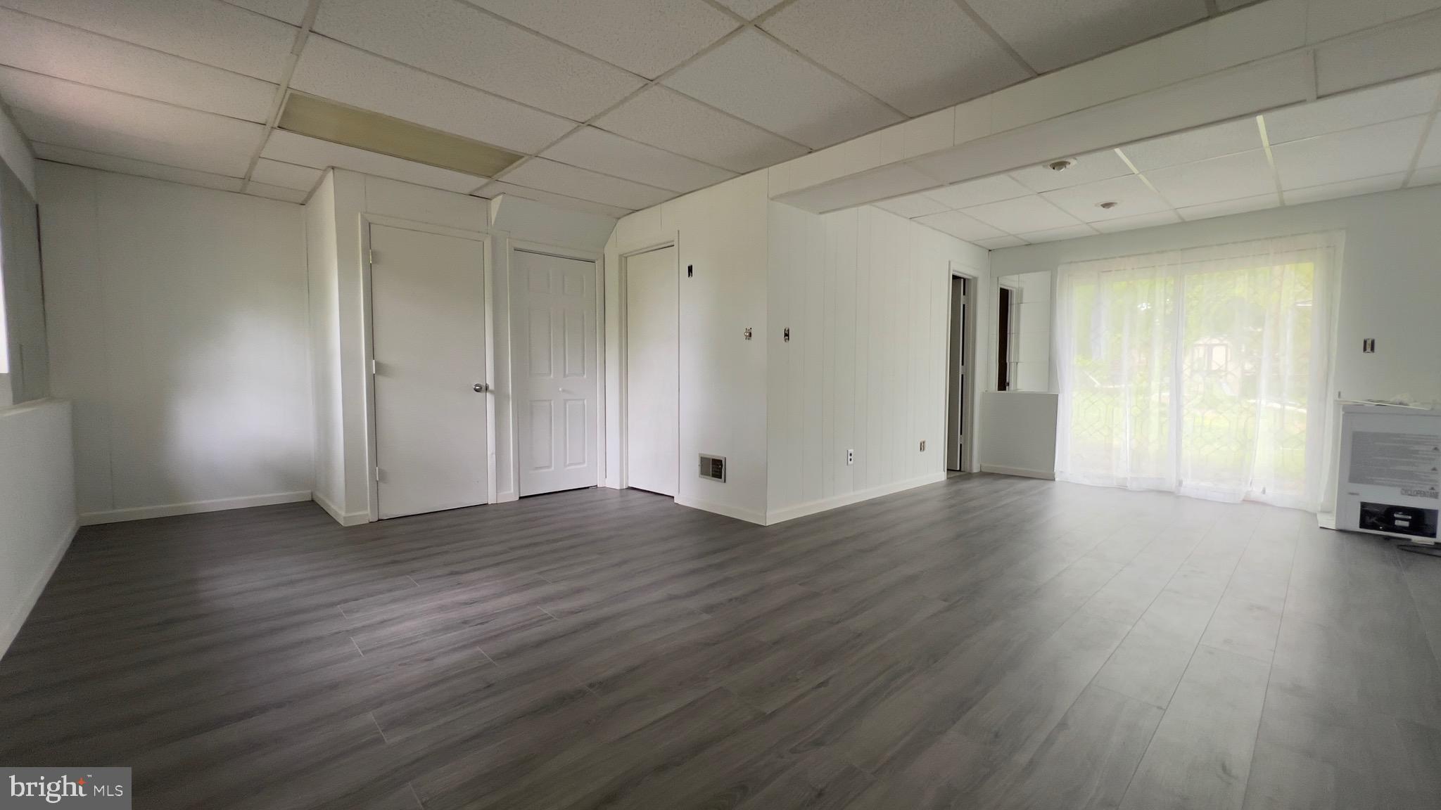 WAKEFIELD - Residential