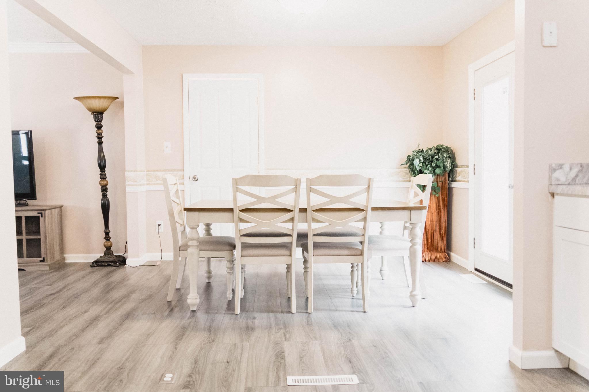 WAKEFIELD - Residential