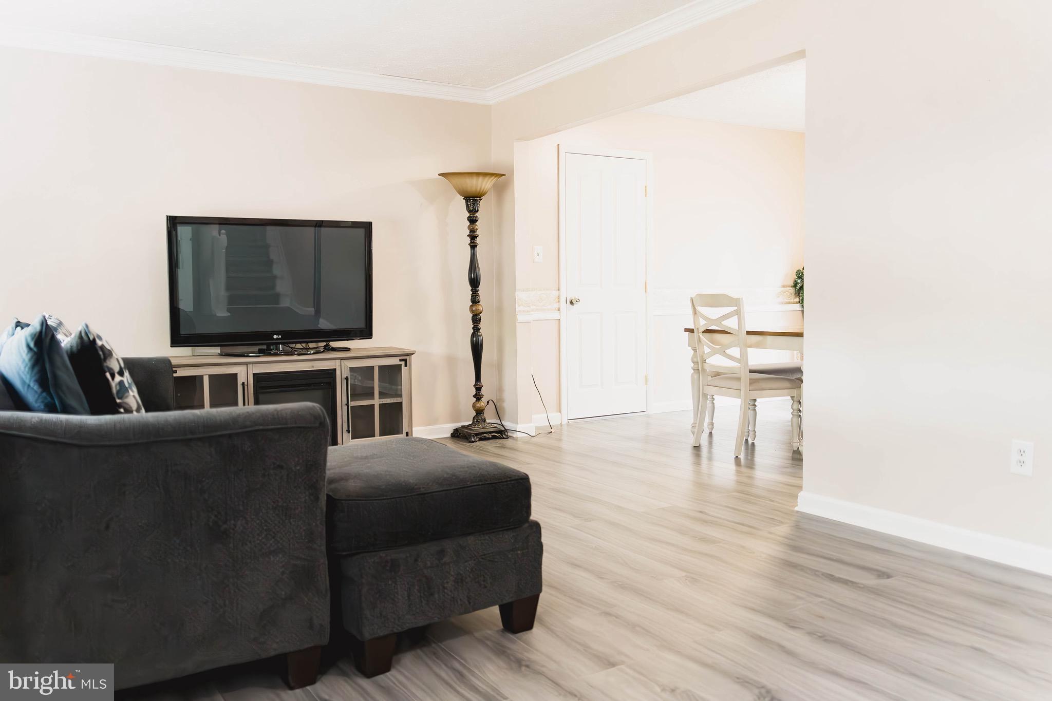 WAKEFIELD - Residential