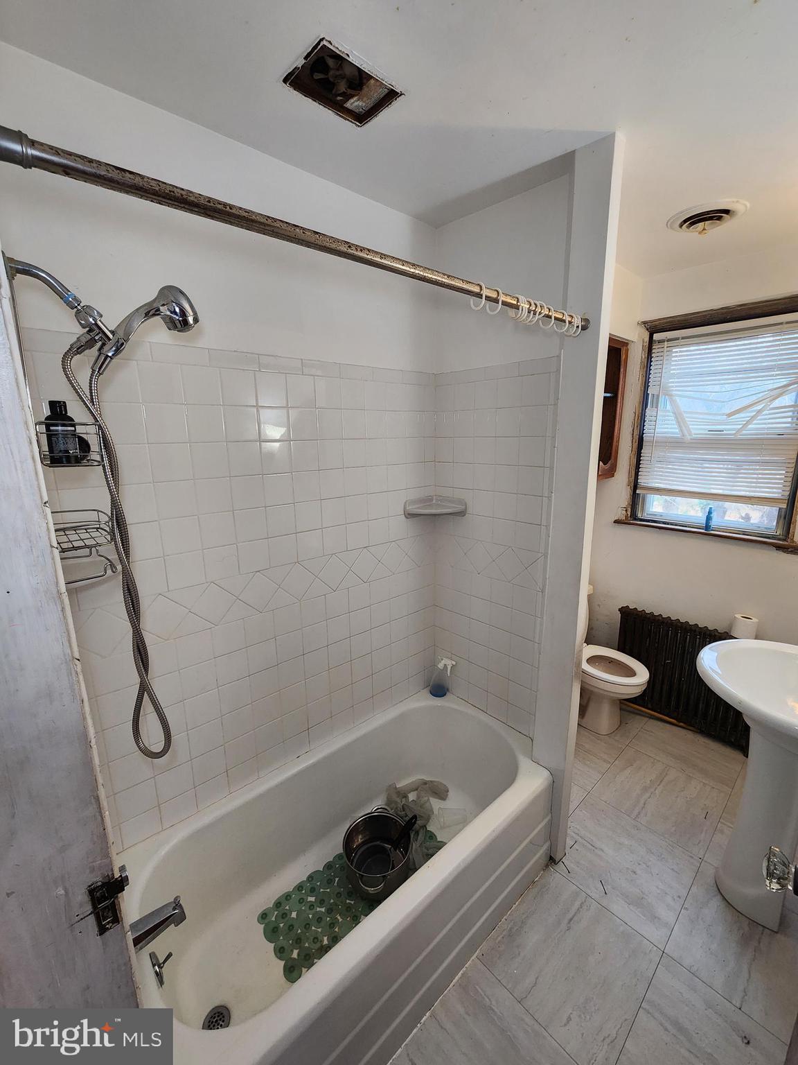 FRANKFORD - Residential