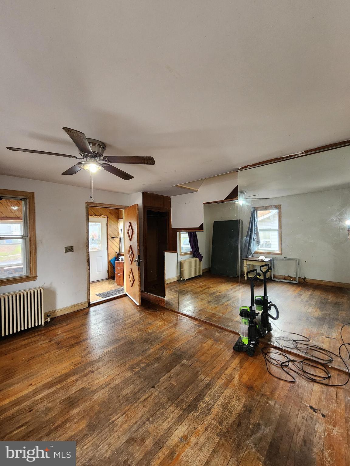 FRANKFORD - Residential