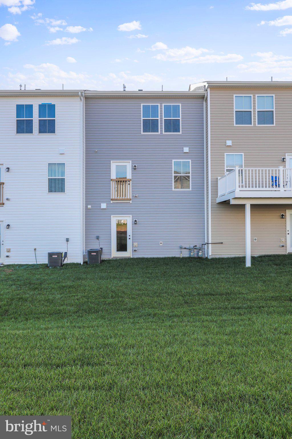 DILLON FARM - Residential Lease