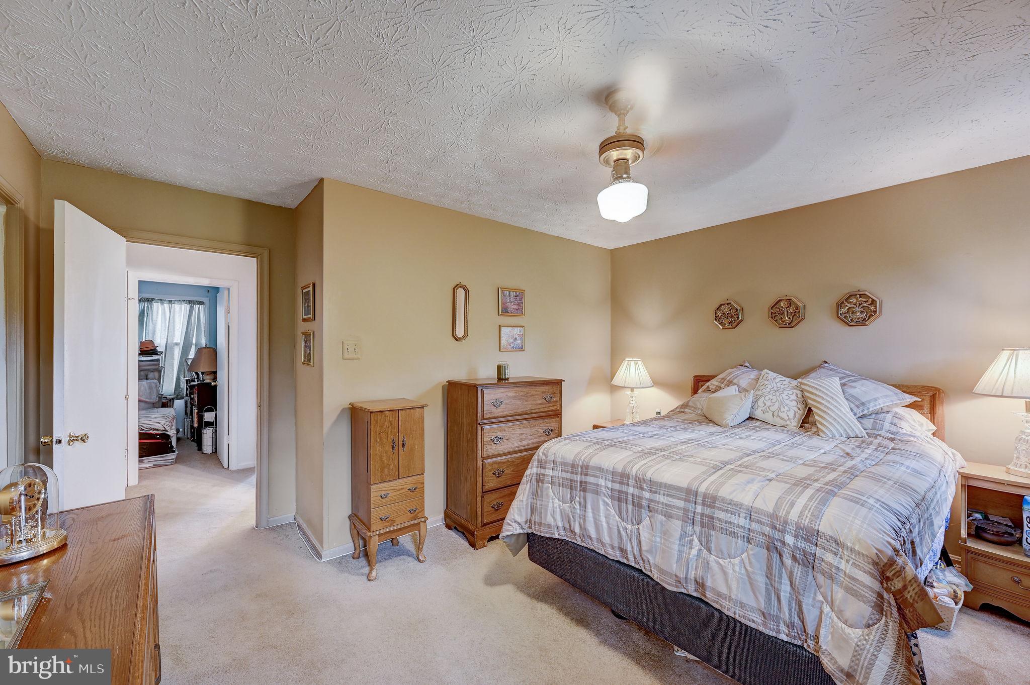 PINEDALE WOODS - Residential