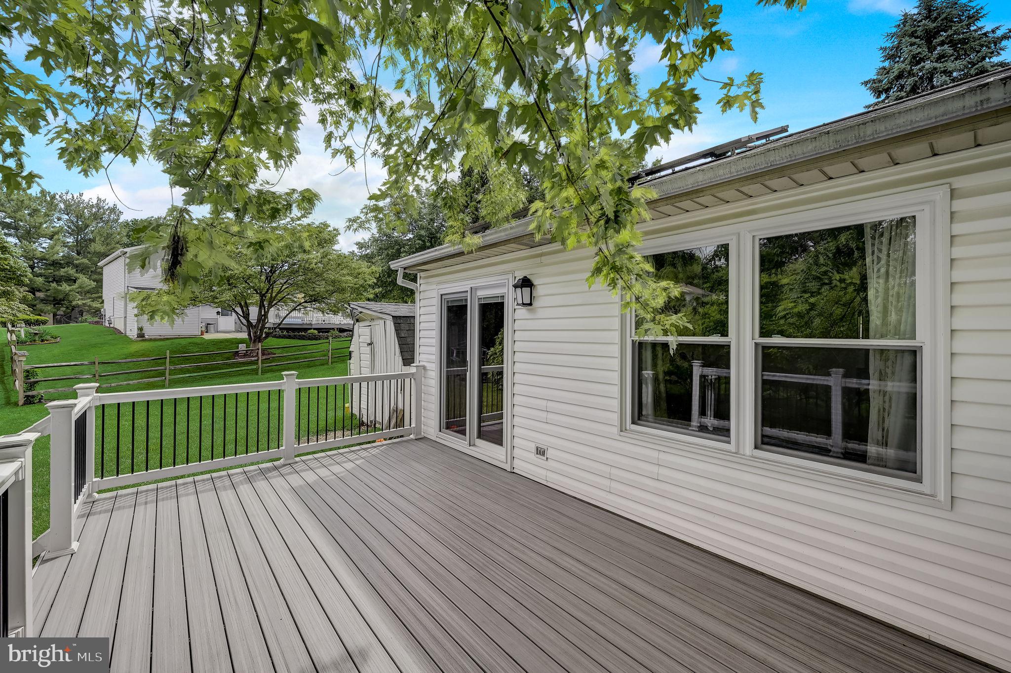 PINEDALE WOODS - Residential