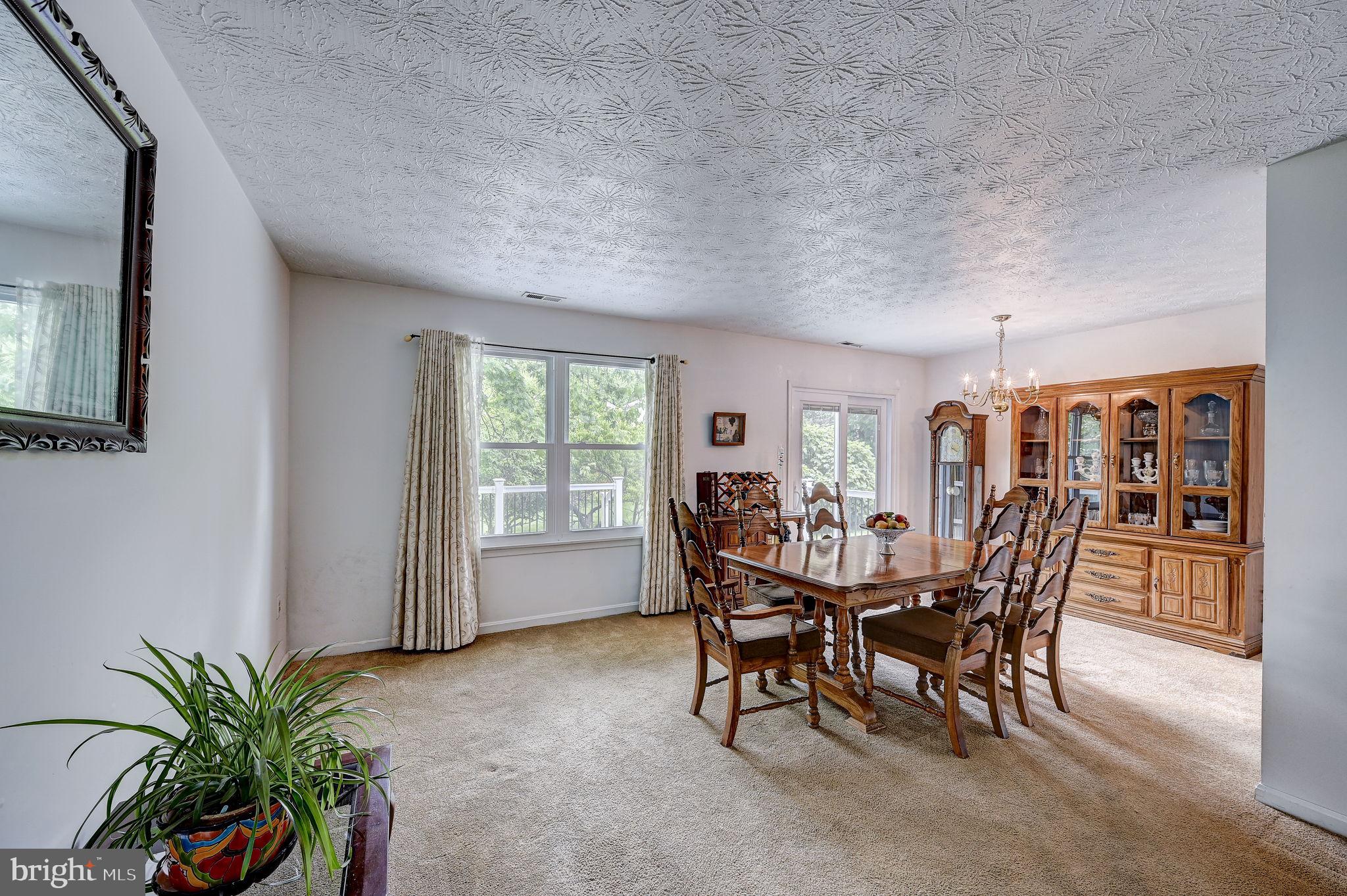 PINEDALE WOODS - Residential