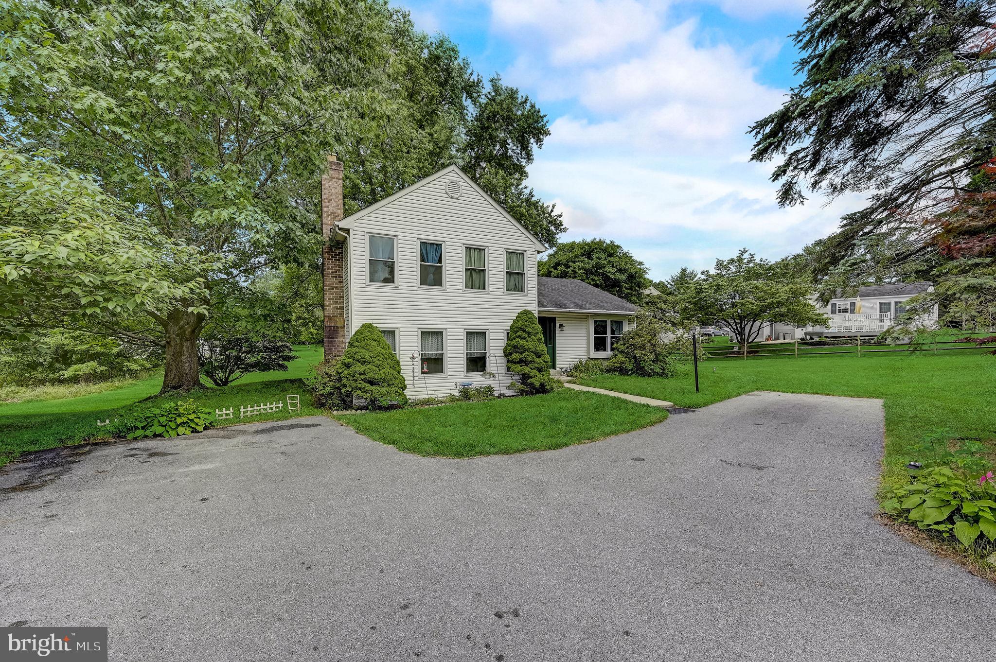 PINEDALE WOODS - Residential