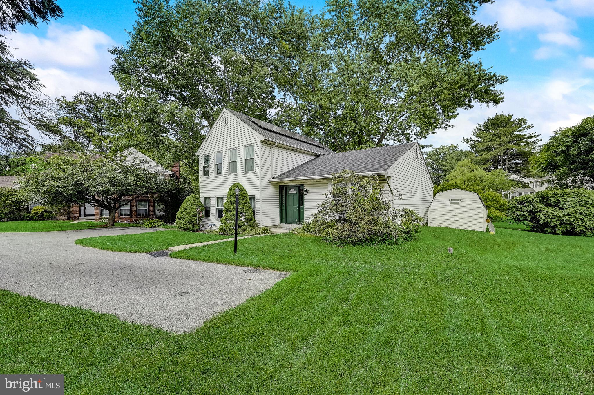 PINEDALE WOODS - Residential