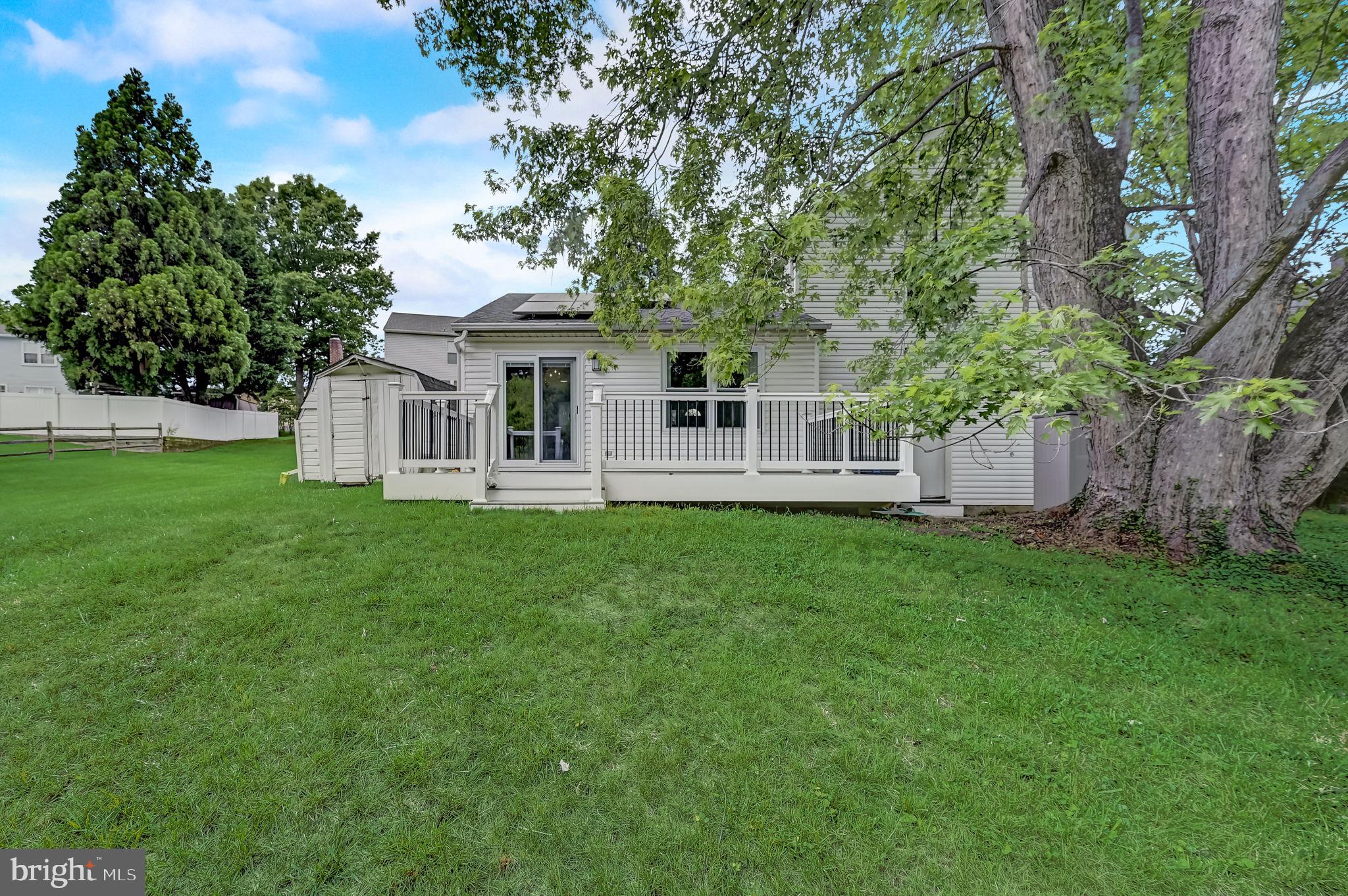 PINEDALE WOODS - Residential