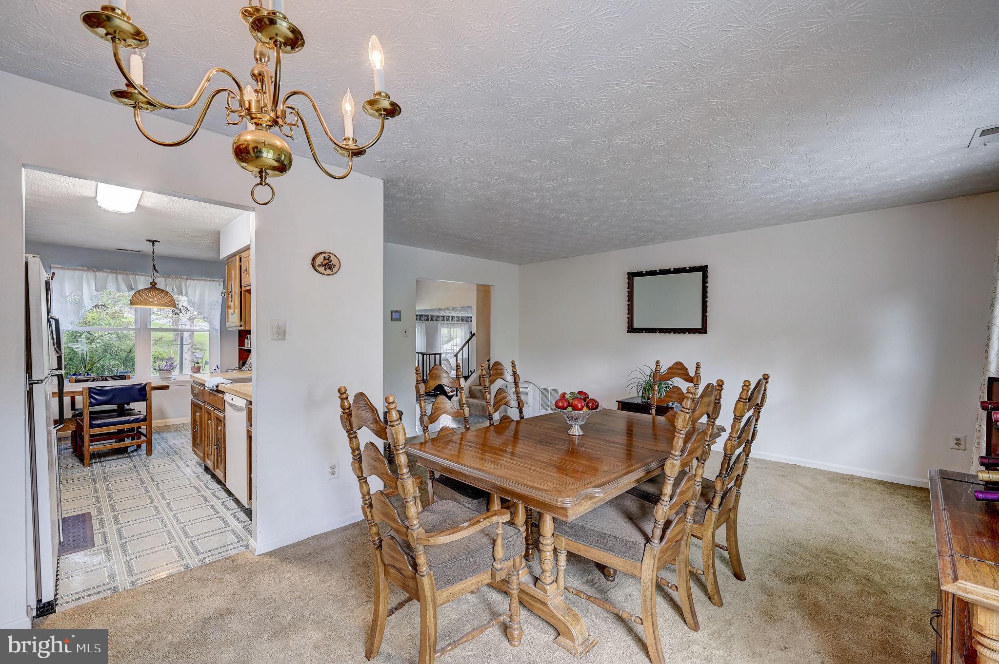 PINEDALE WOODS - Residential