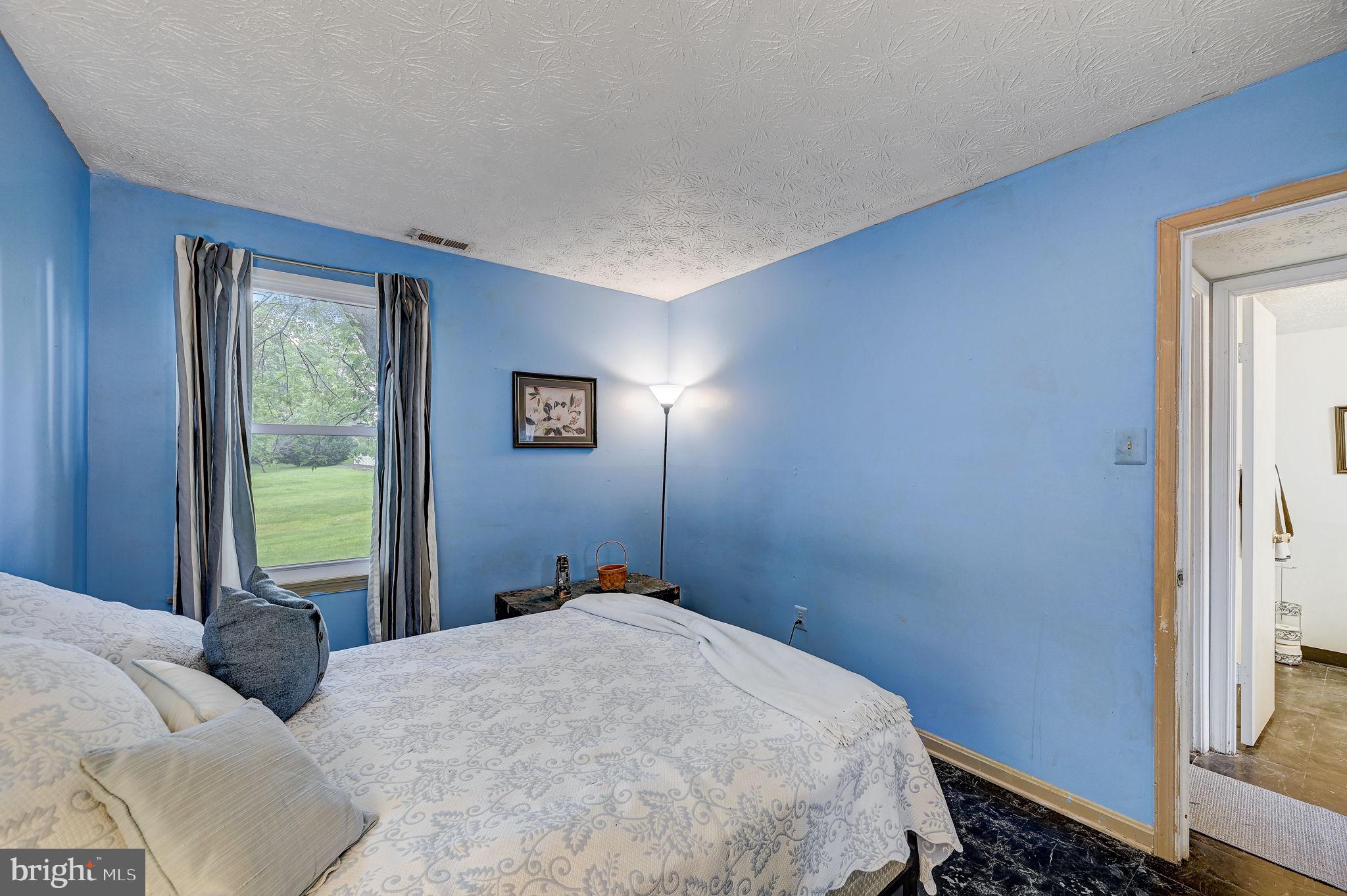 PINEDALE WOODS - Residential