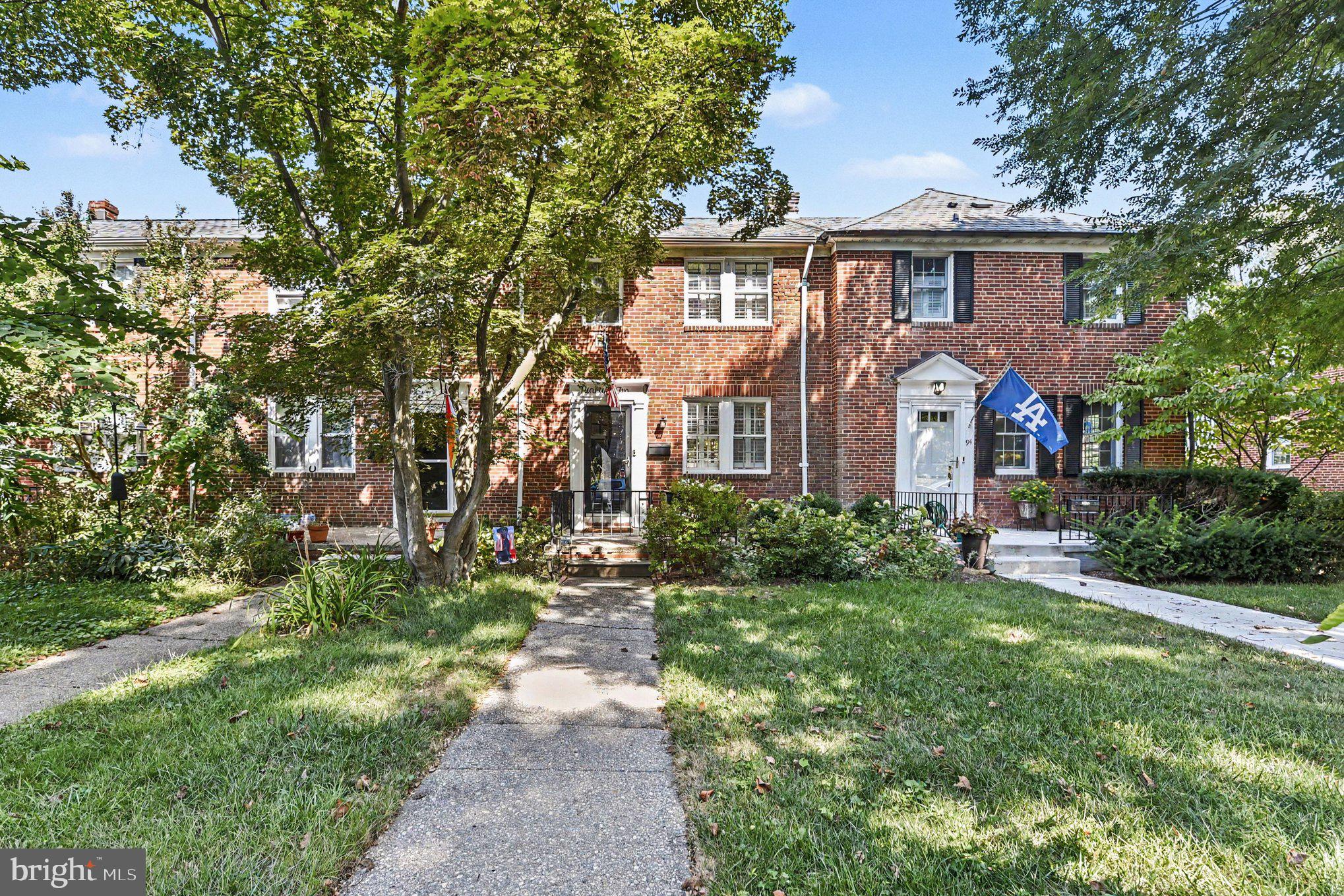 92 MURDOCK ROAD