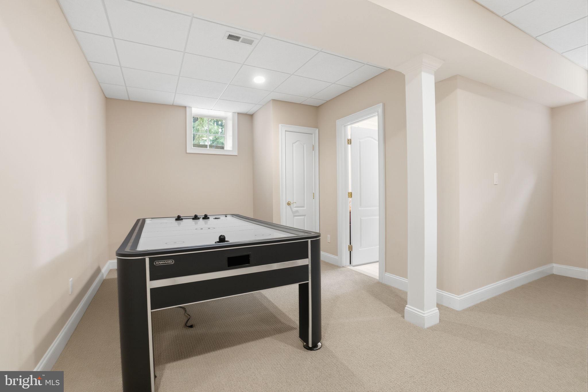 NON AVAILABLE - Residential