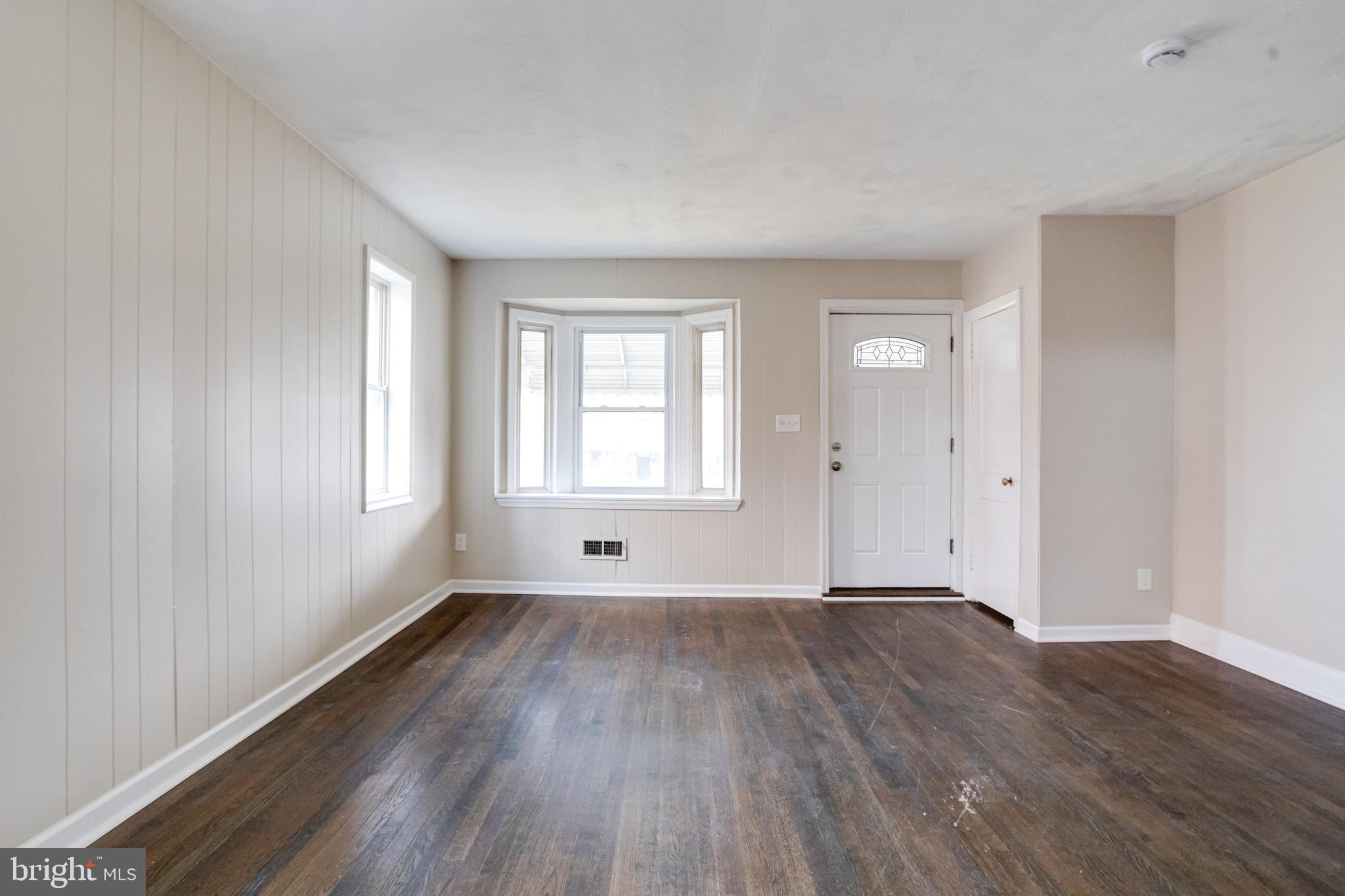 MIDDLESEX - Residential