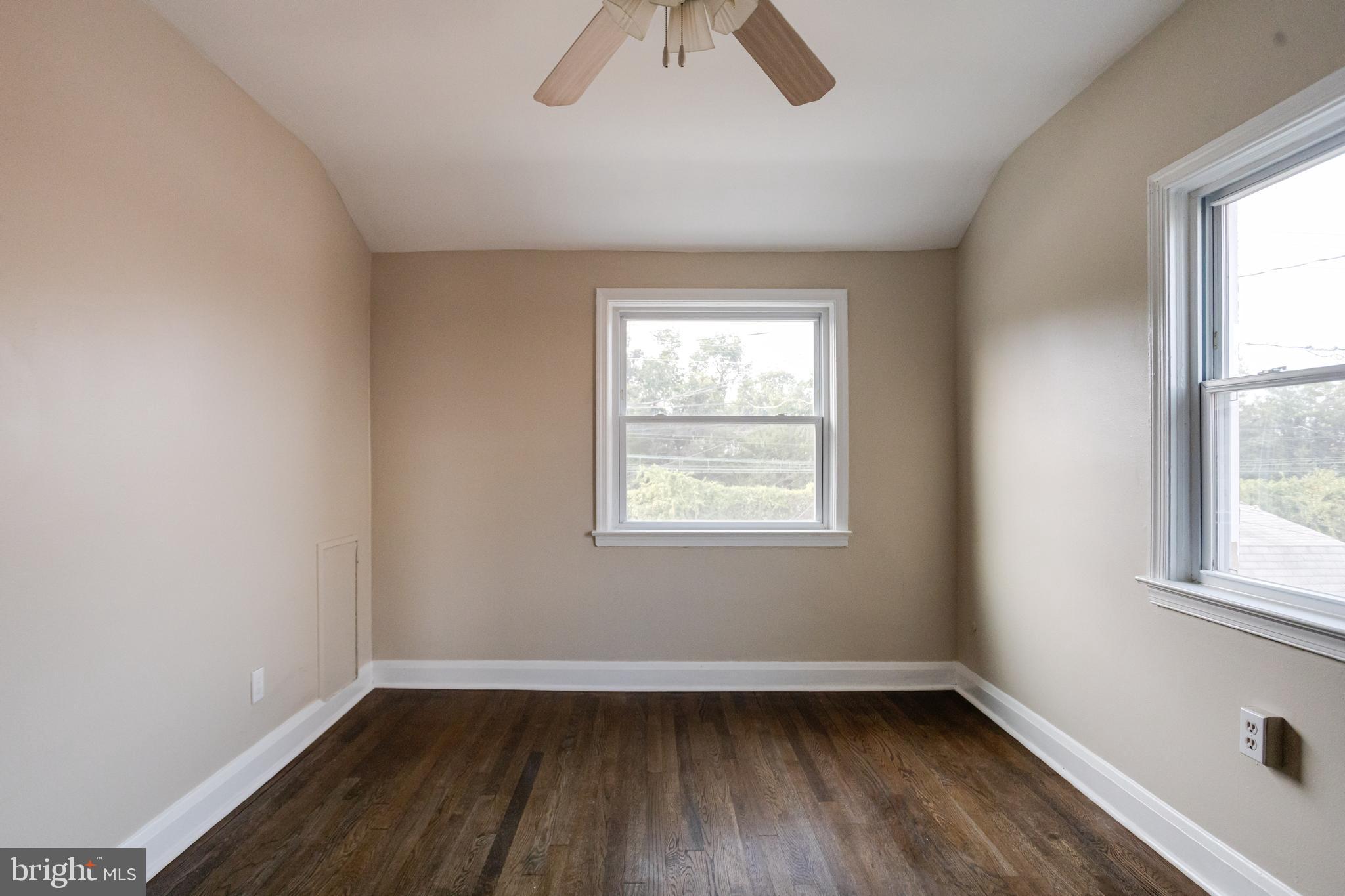 MIDDLESEX - Residential